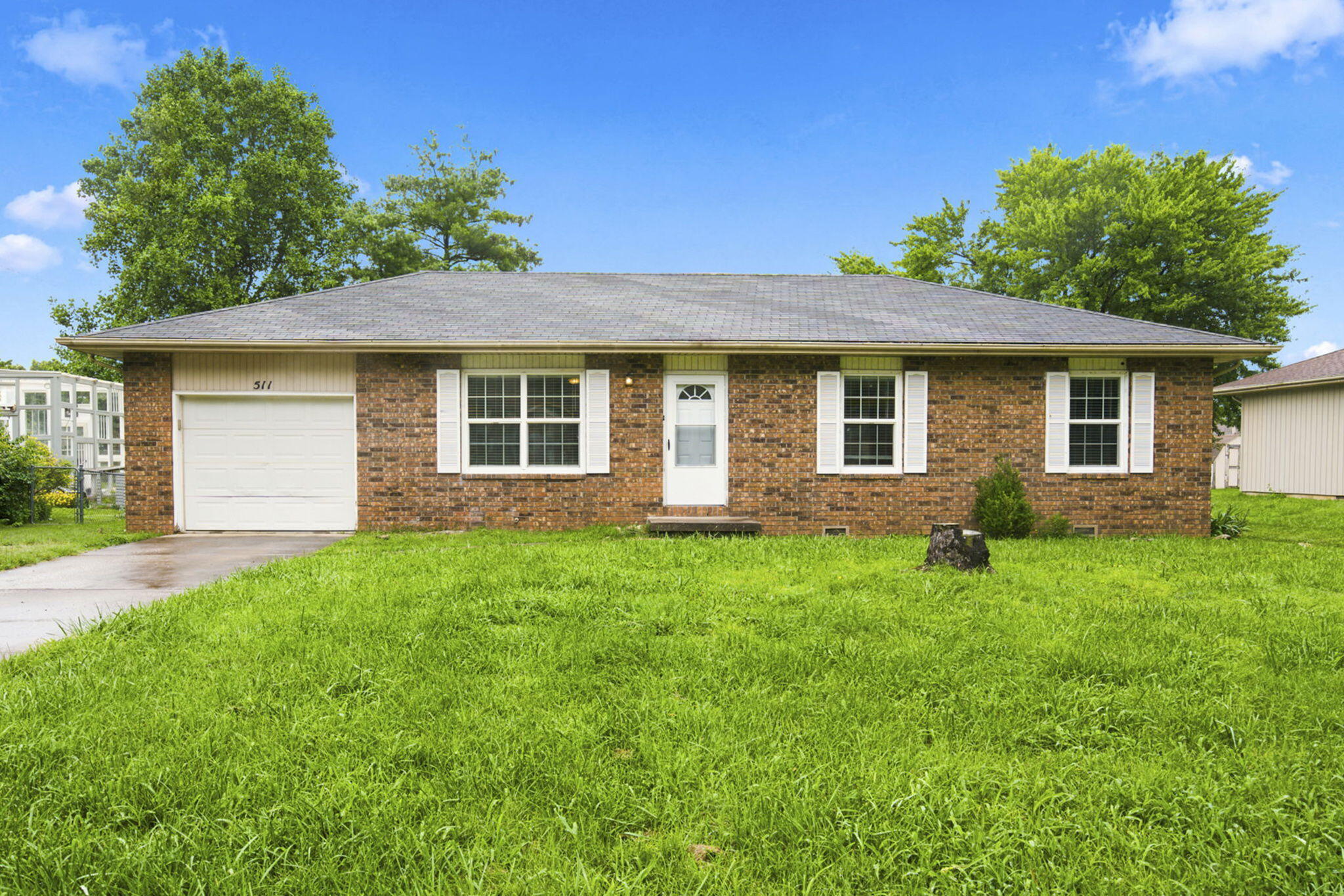 Photo of 511 E Dyann Drive Nixa MO 65714