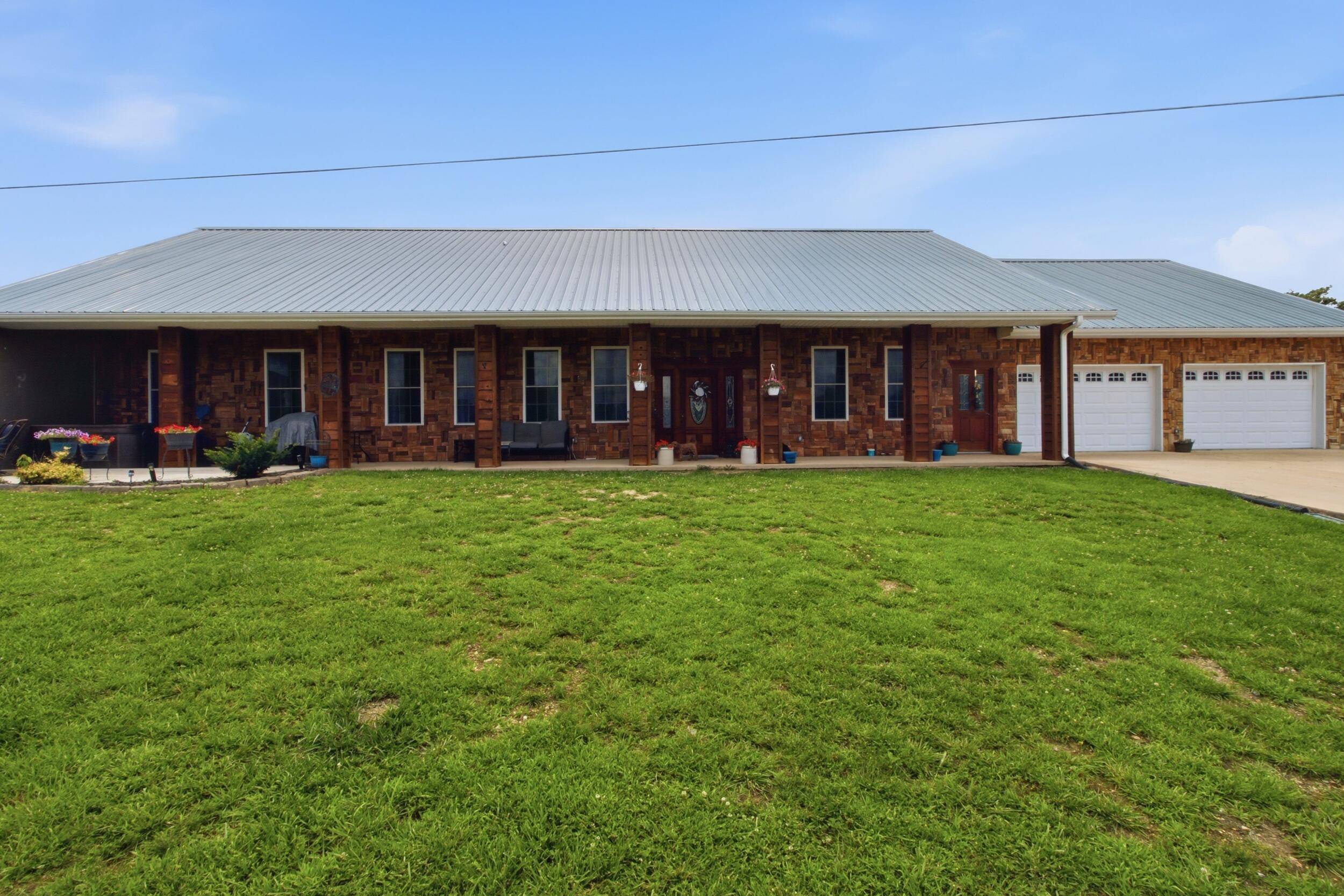 Photo of 16705 Oak Hill Drive Road Houston MO 65483
