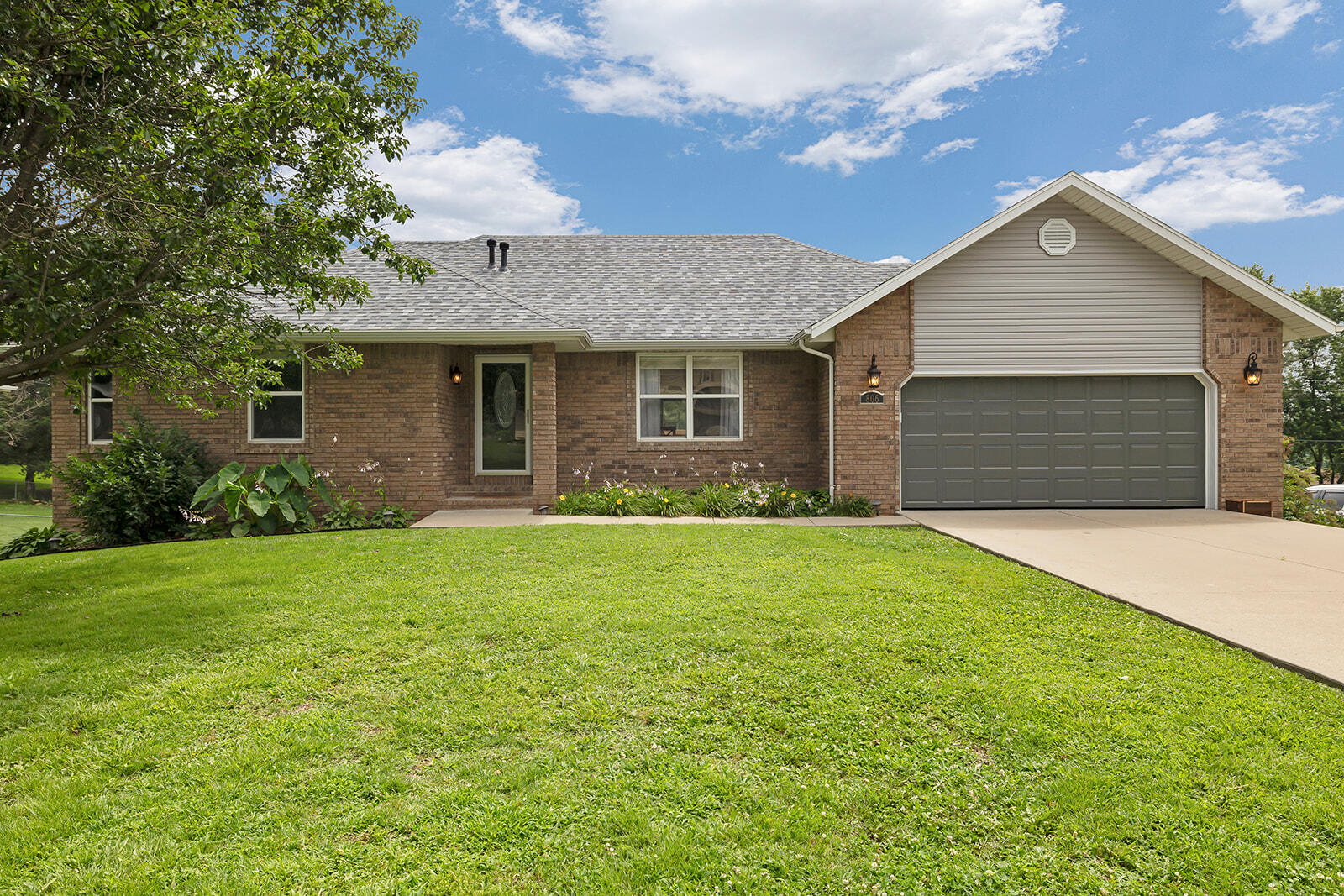 Photo of 806 N 13th Street Ozark MO 65721
