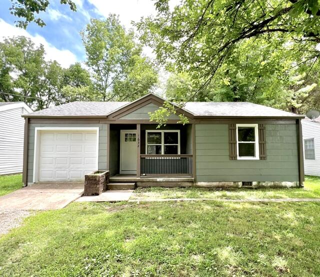 Photo of 1632 E Mcdaniel Street Springfield MO 65802