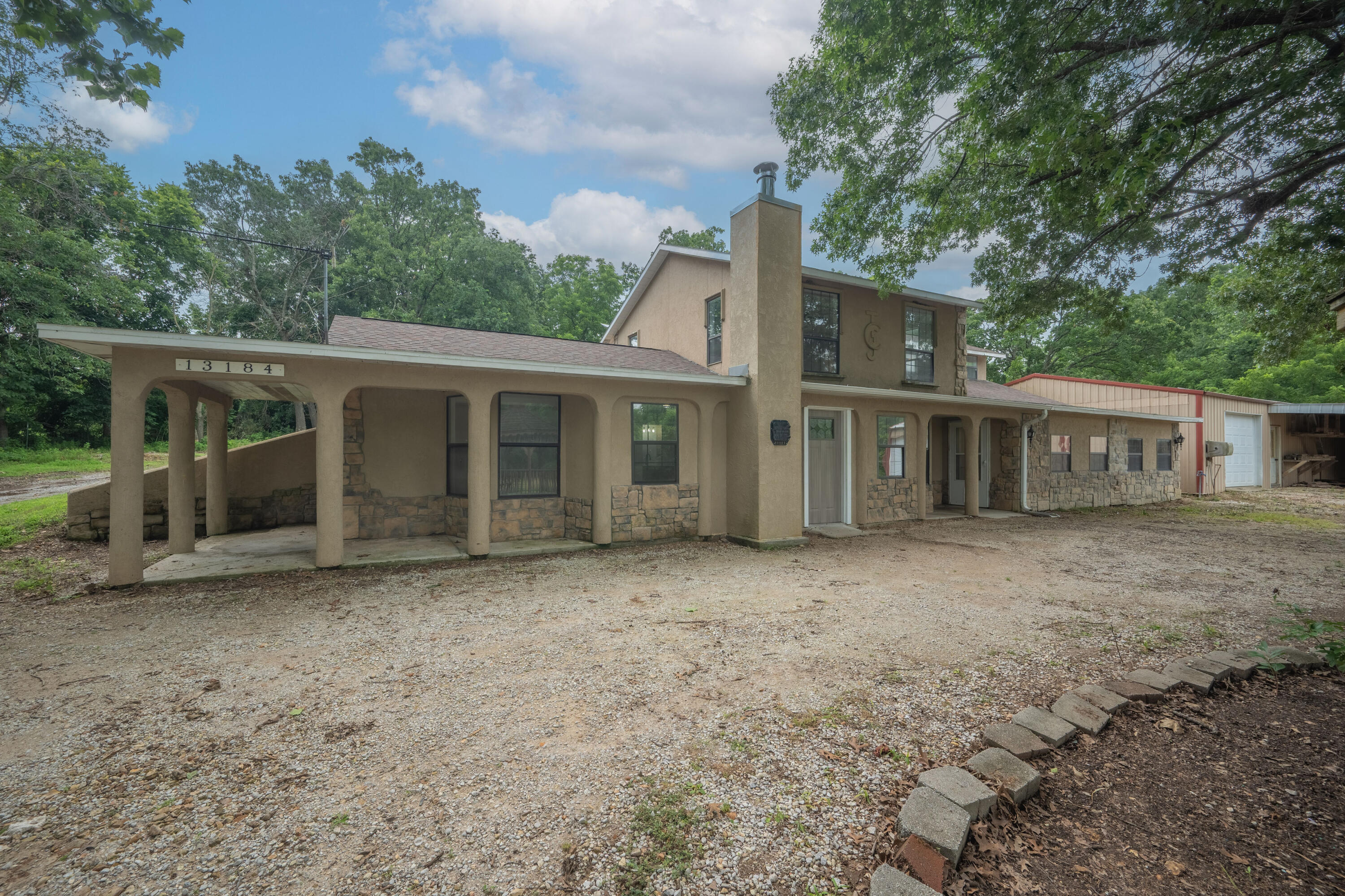 Photo of 13184 Private Rd 1065 Cassville MO 65625