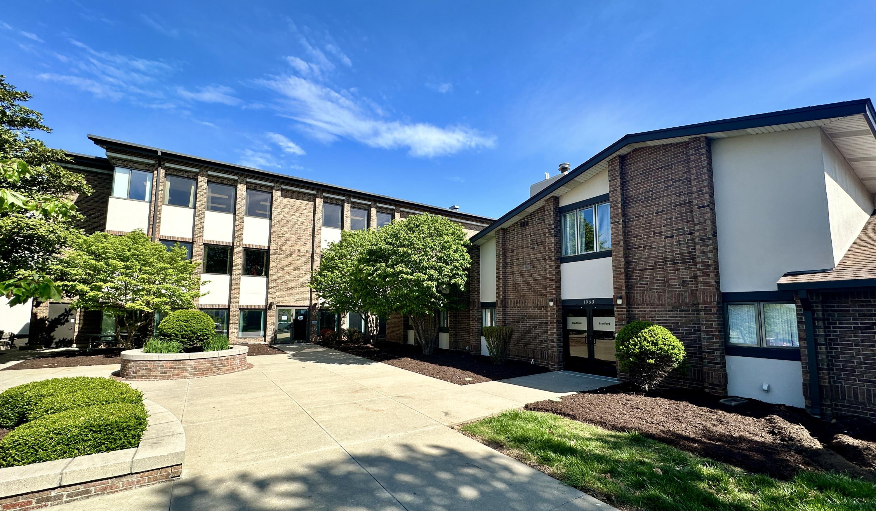 Photo of 1963 E Kerr Street Springfield MO 65803