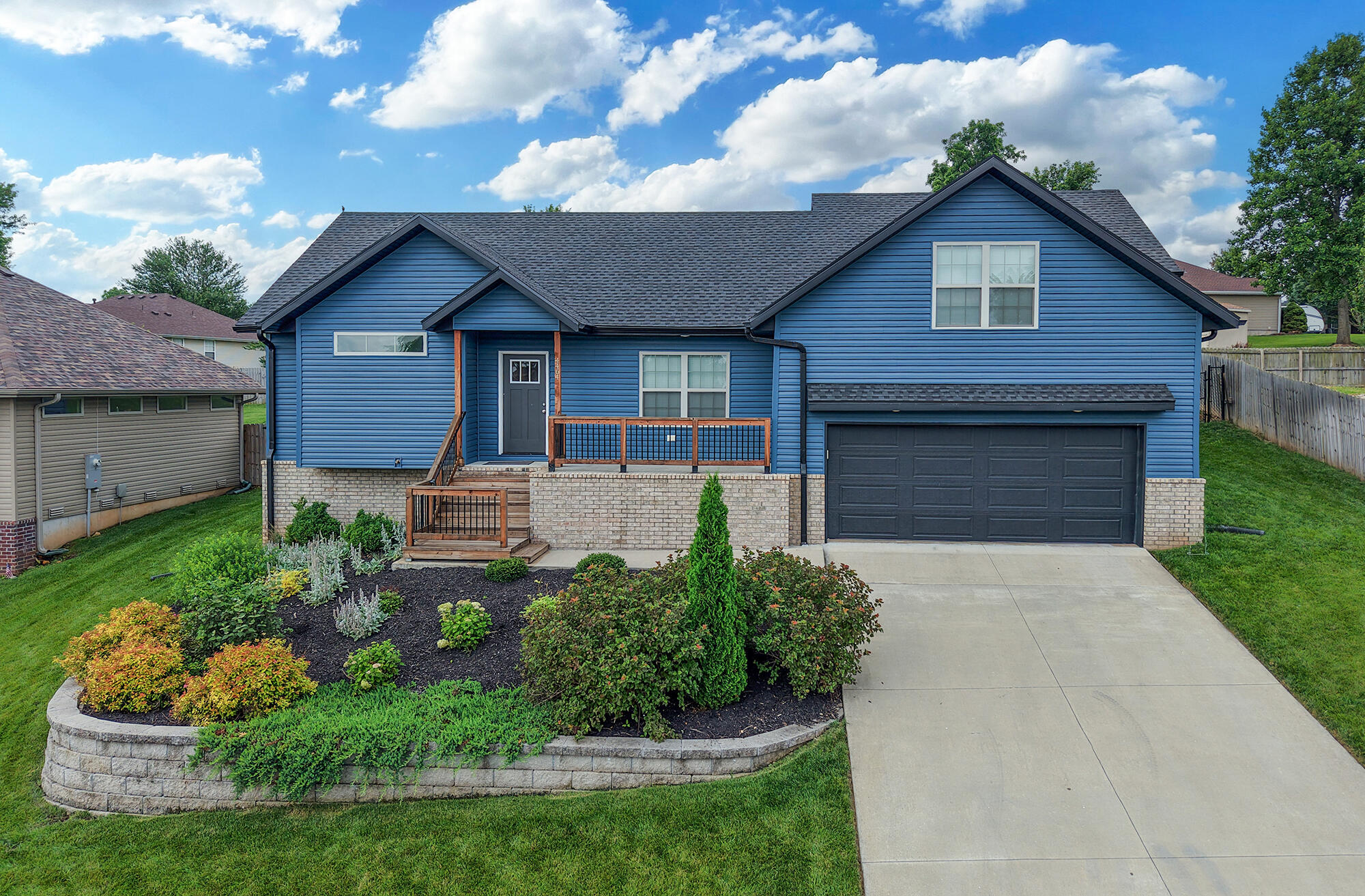 Photo of 4464 W University Street Springfield MO 65802