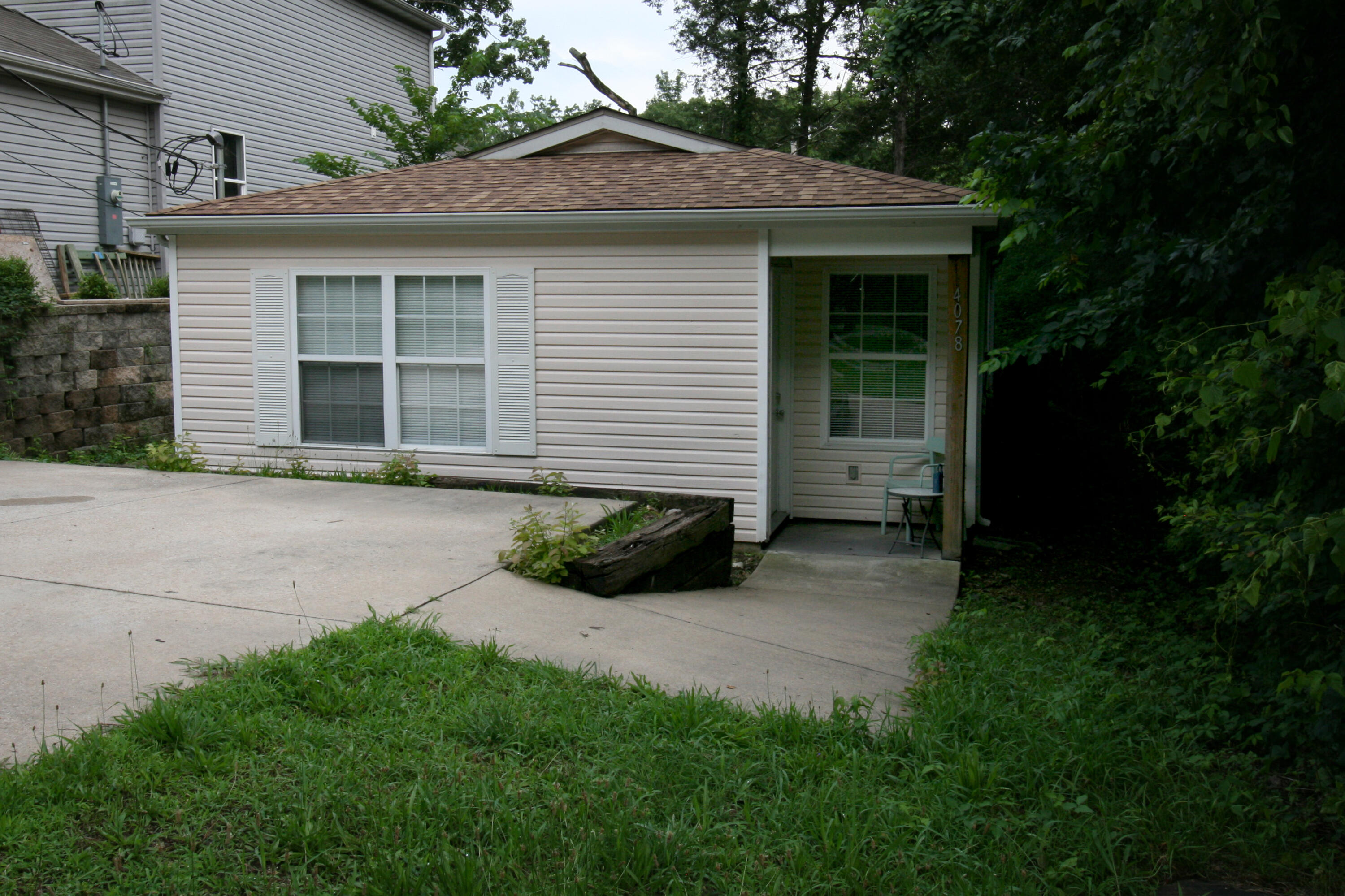 Photo of 4078 Oakwood Road Merriam Woods MO 65740