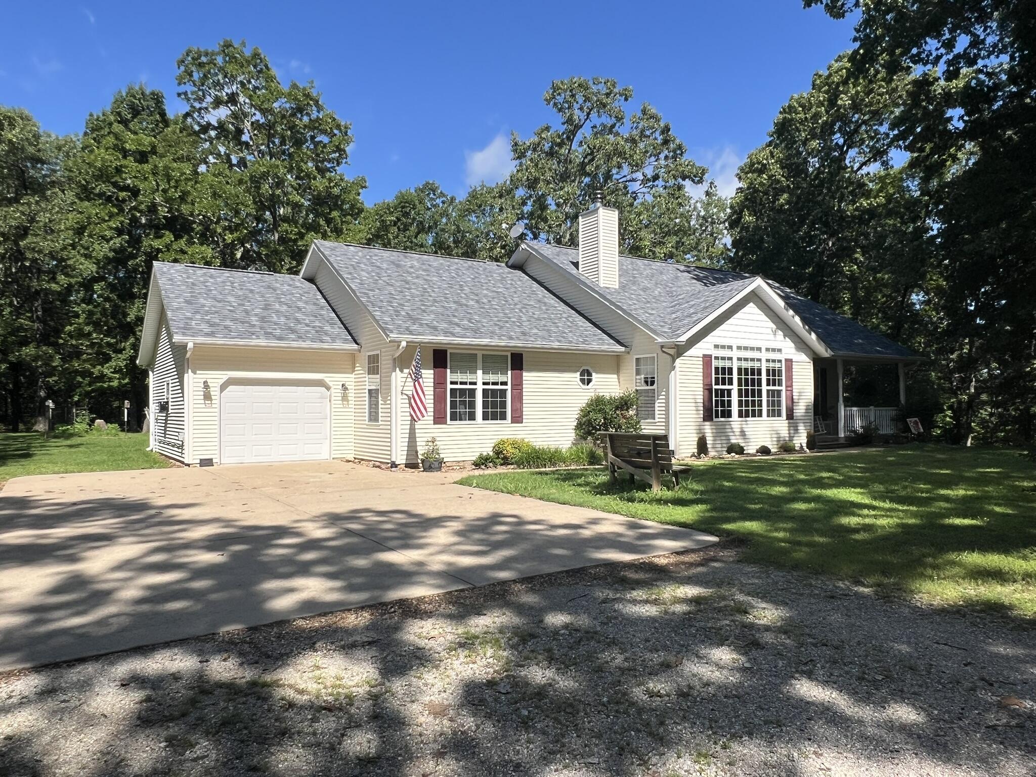 Photo of 979 Highway Hh Willow Springs MO 65793