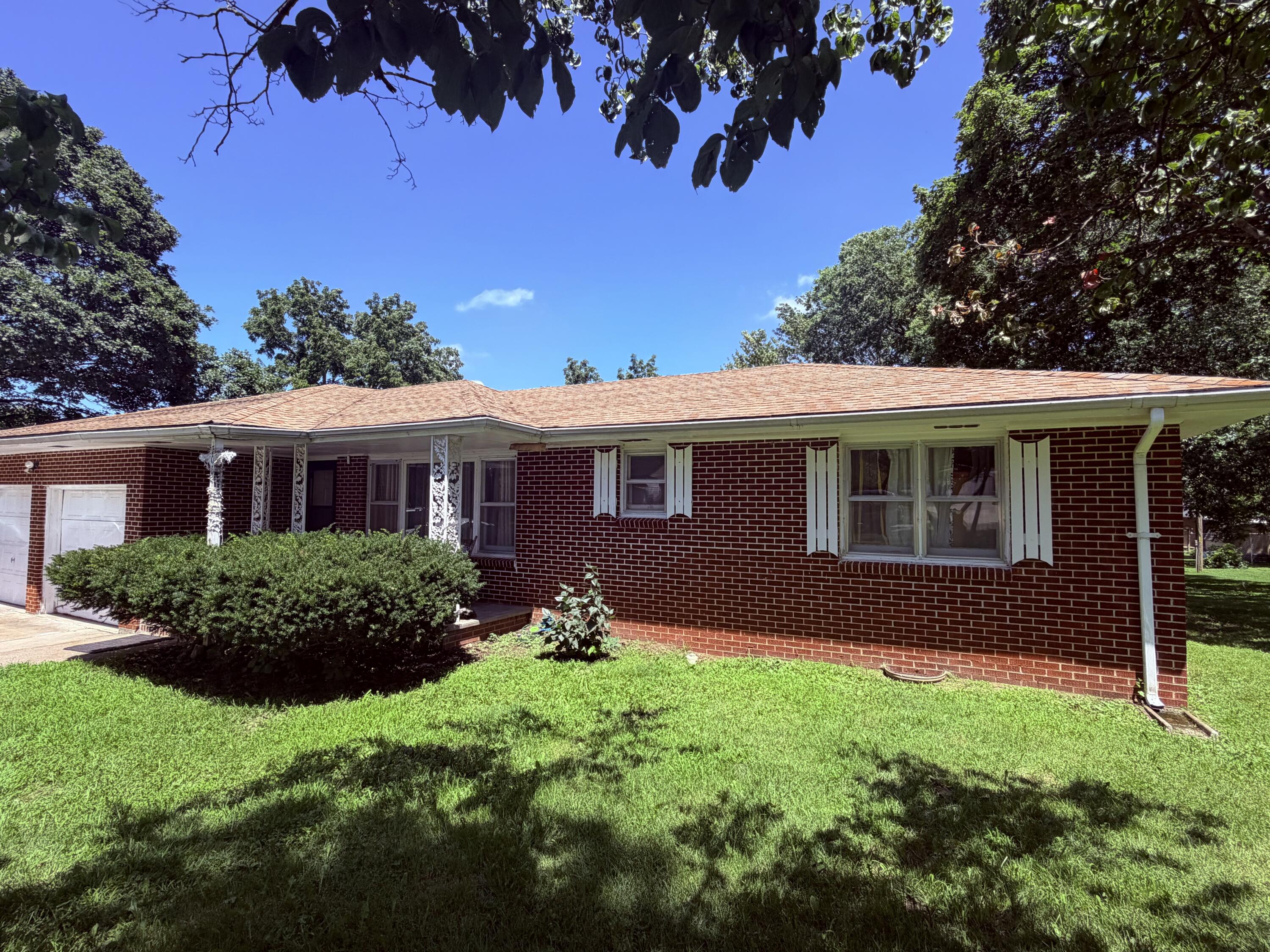 Photo of 506 Garfield Street Greenfield MO 65661
