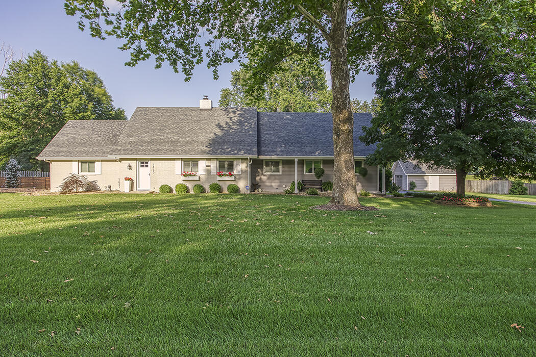 Photo of 1430 S Briar Avenue Springfield MO 65809