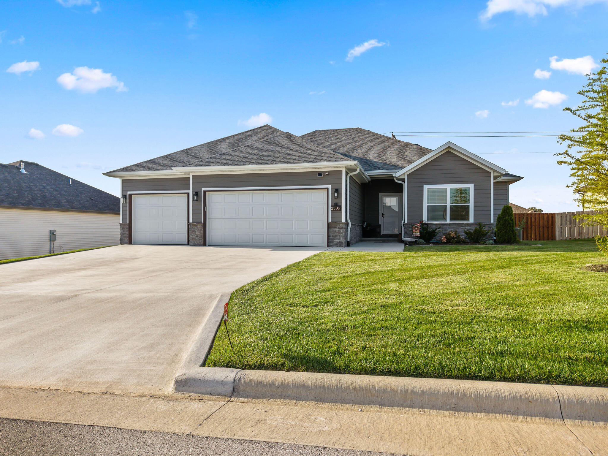 Photo of 2505 W Mcguffey Street Ozark MO 65721