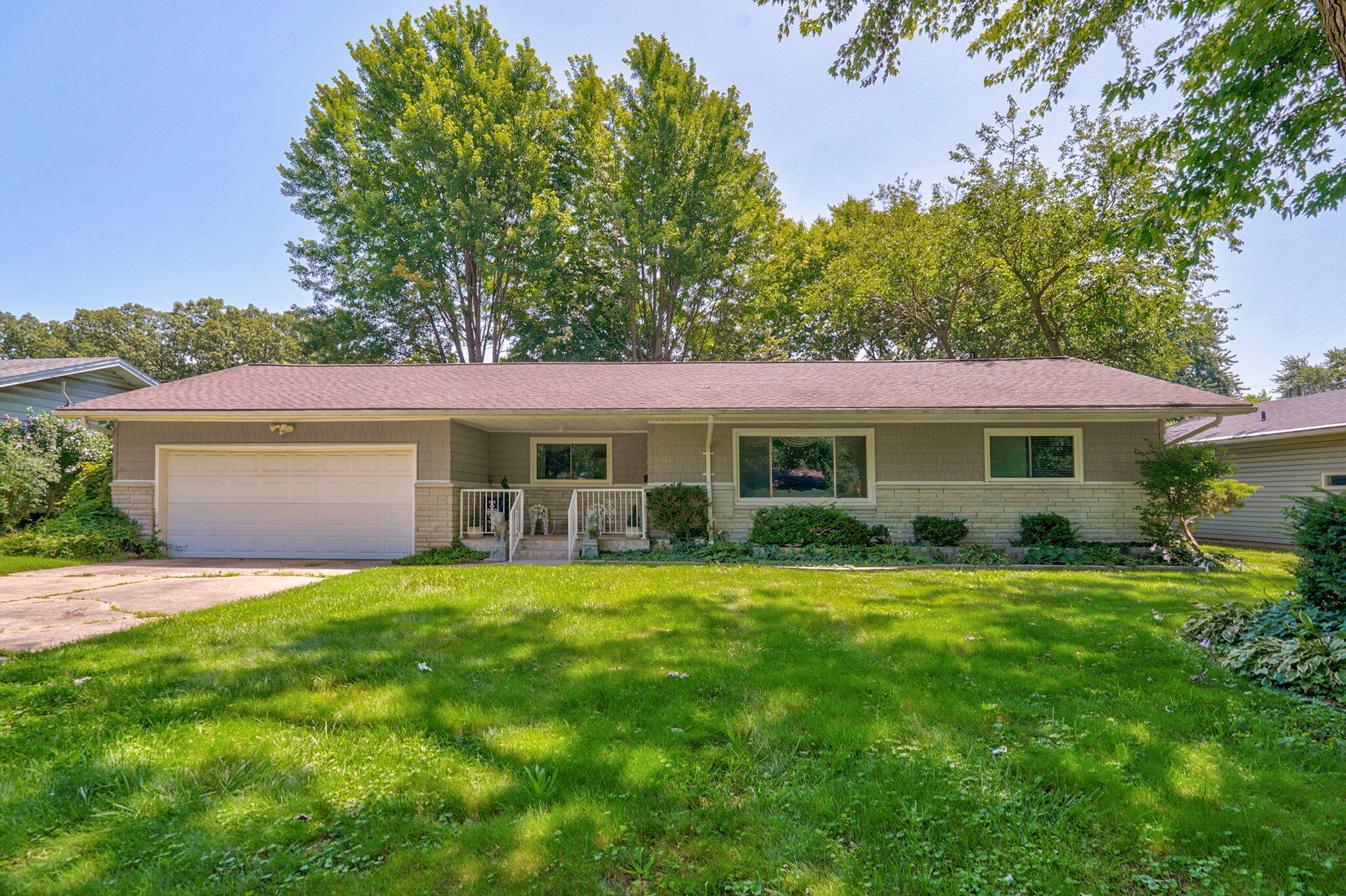 Photo of 1626 S St Charles Avenue Springfield MO 65804