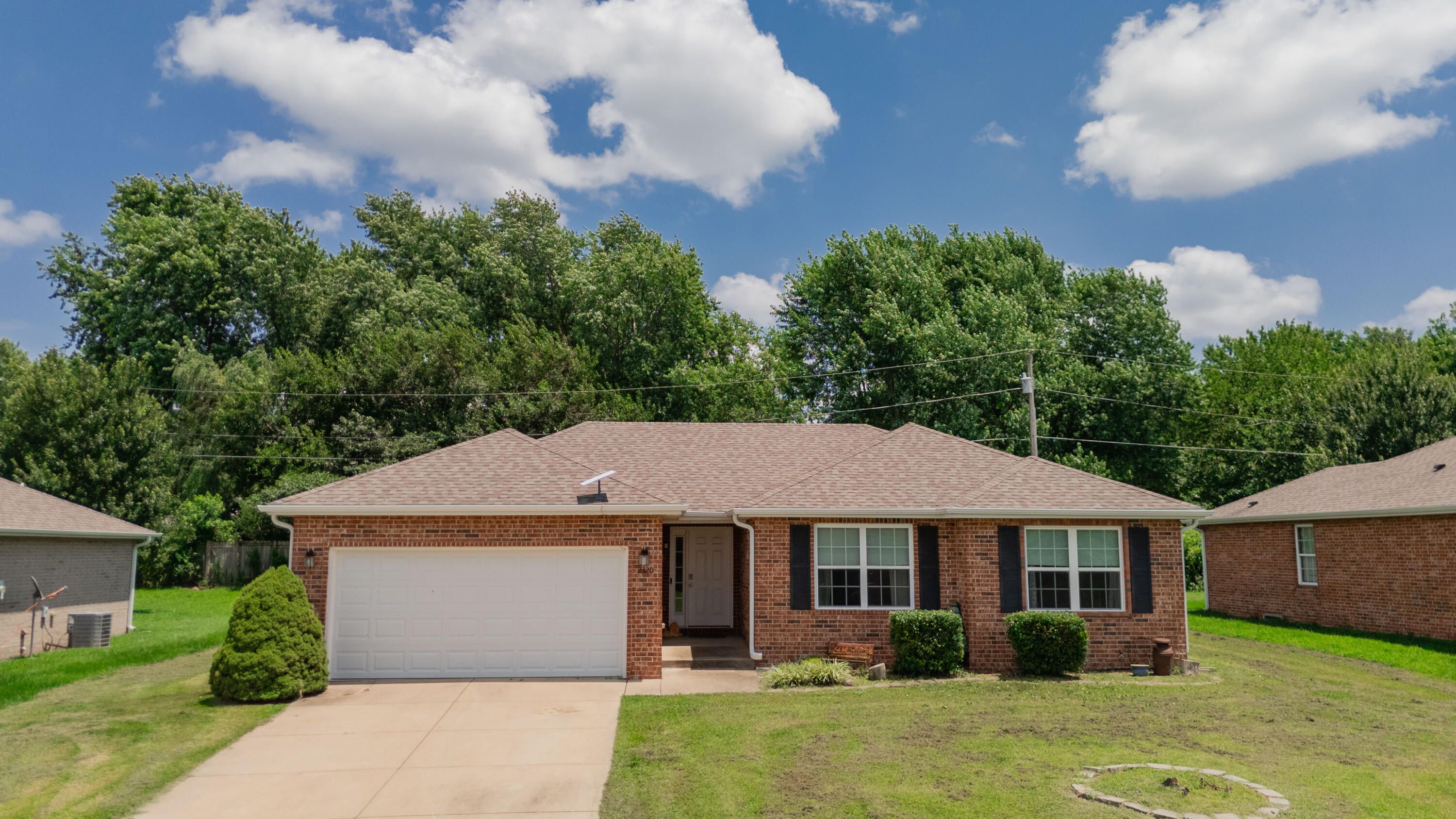Photo of 2320 S Mesa Drive Bolivar MO 65613