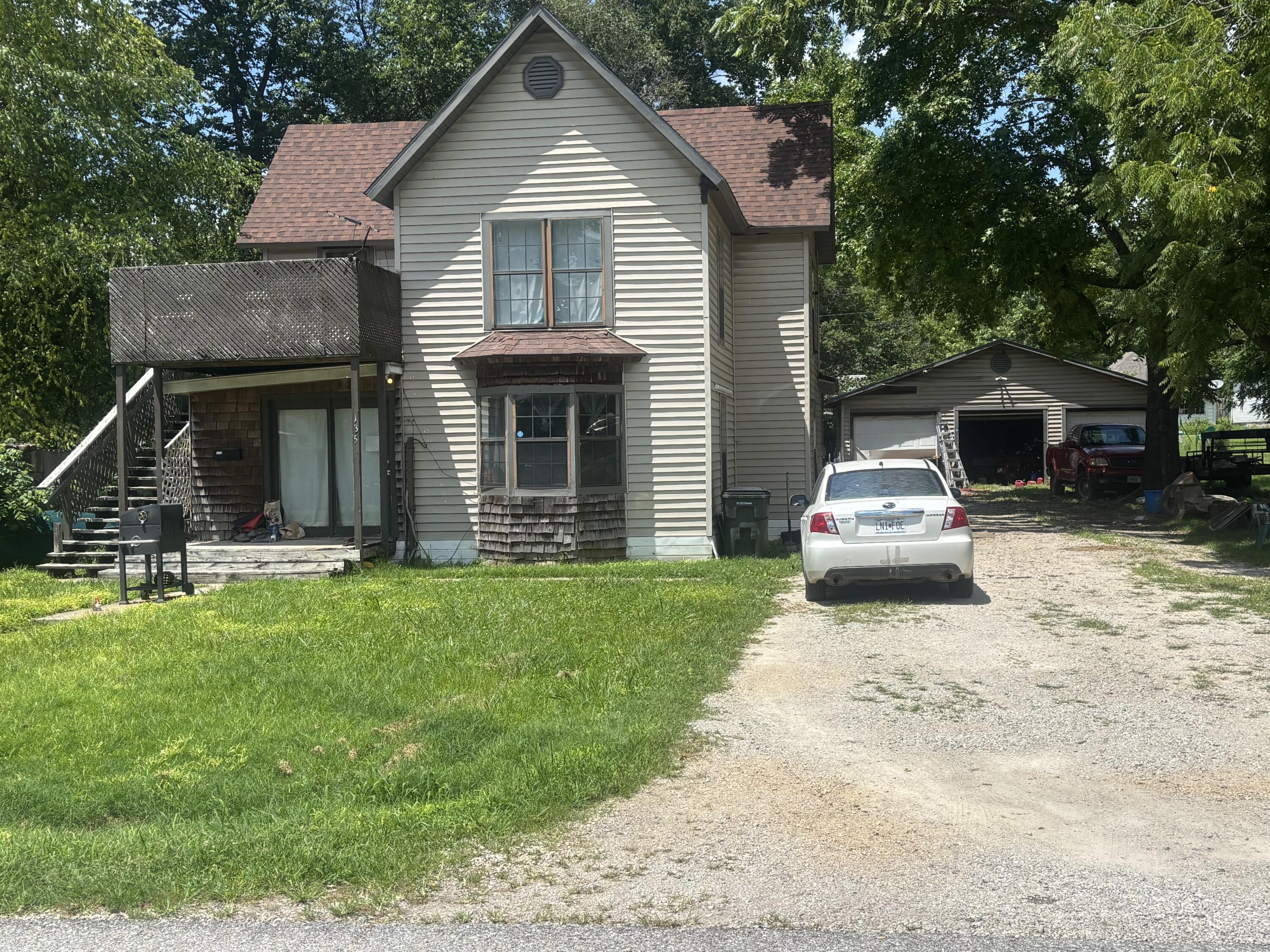 Photo of 135 W Springfield Street Aurora MO 65605