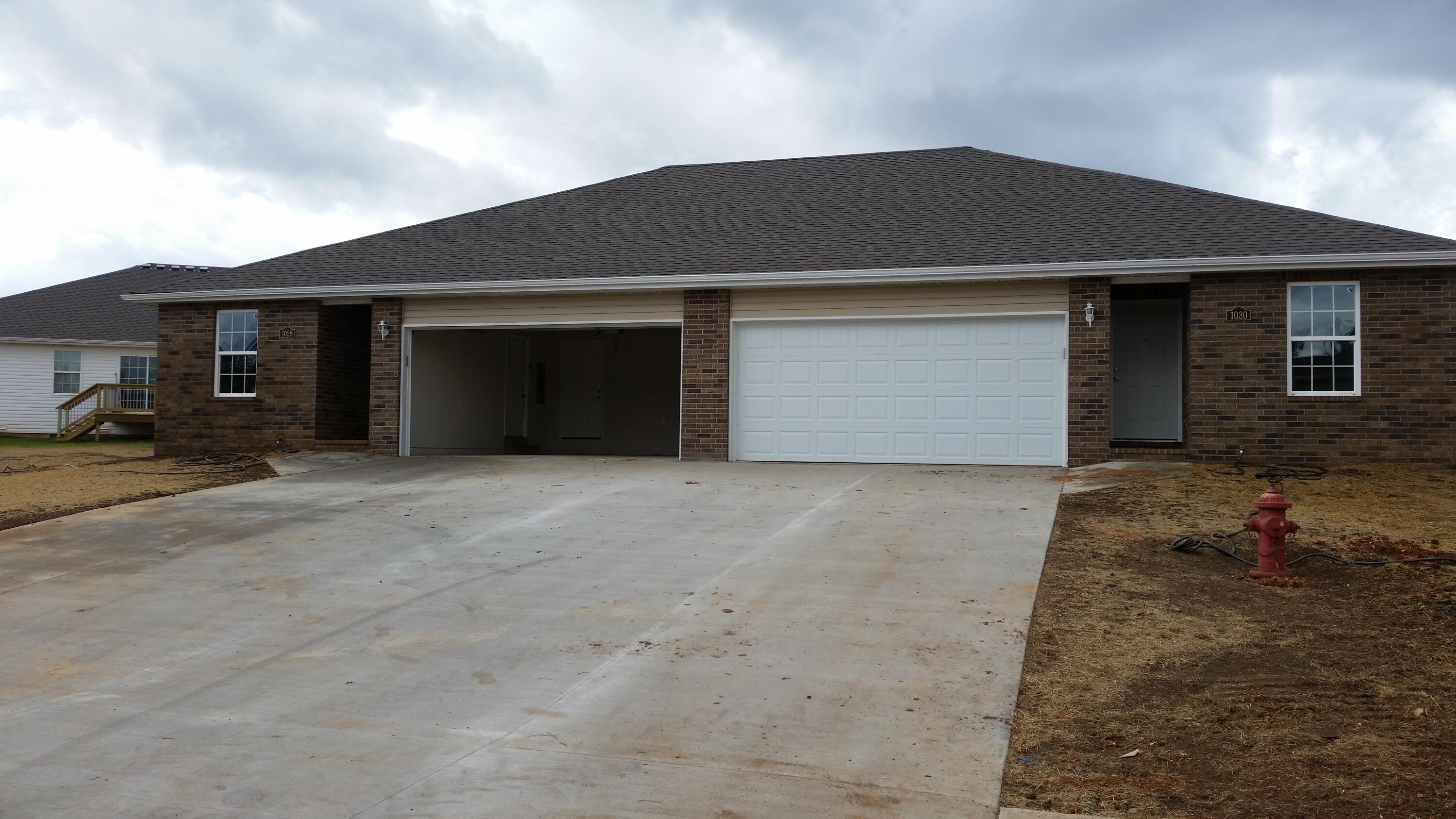 Photo of 1001 W Black Street Ozark MO 65721