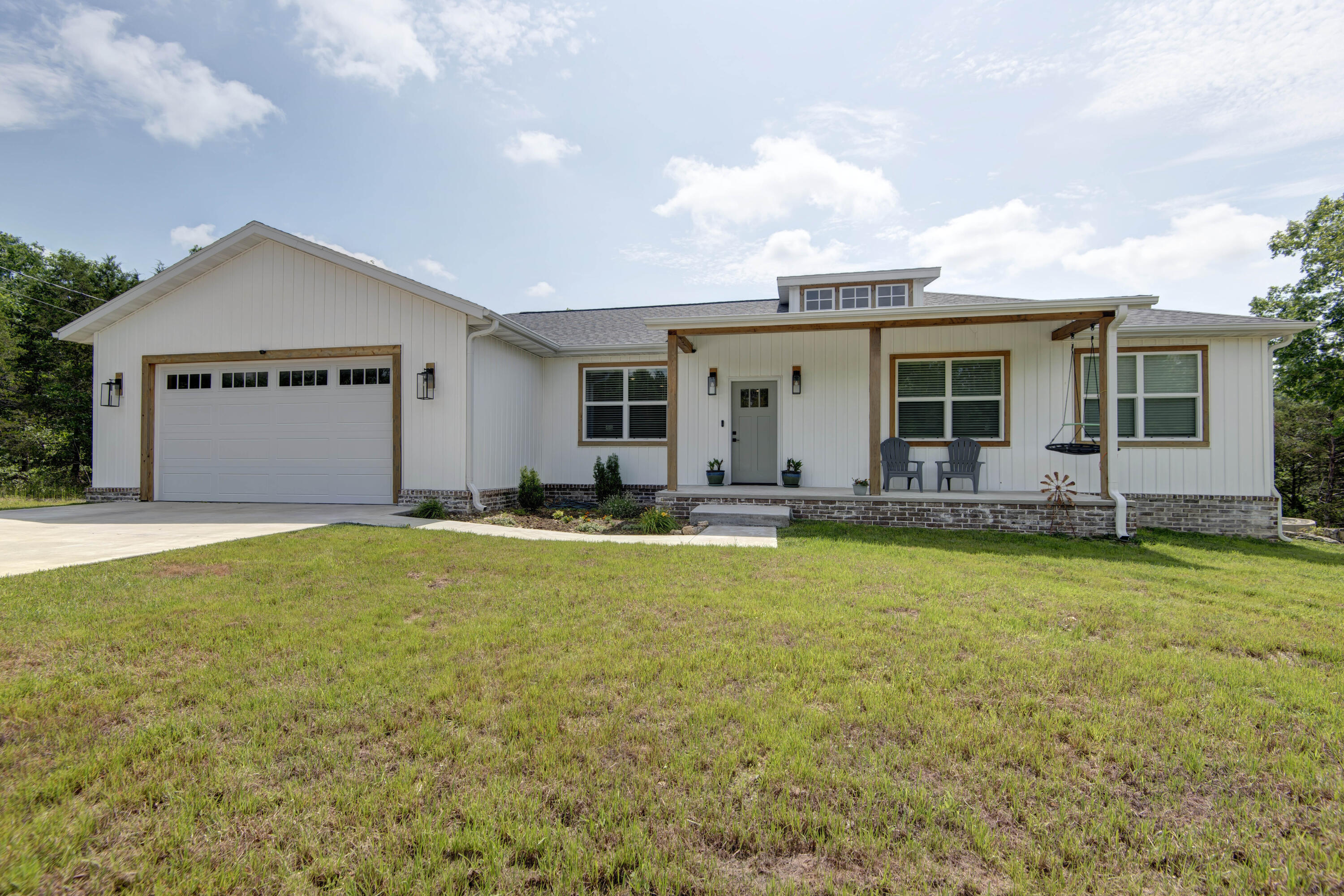 Photo of 1600 Savage Road Kirbyville MO 65679