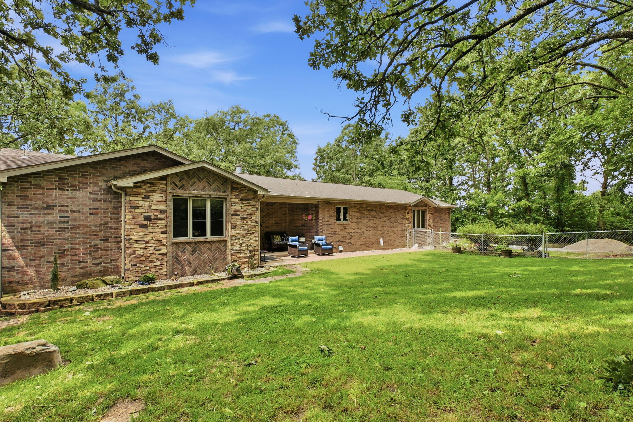Photo of 4327 S 165th Road Bolivar MO 65613