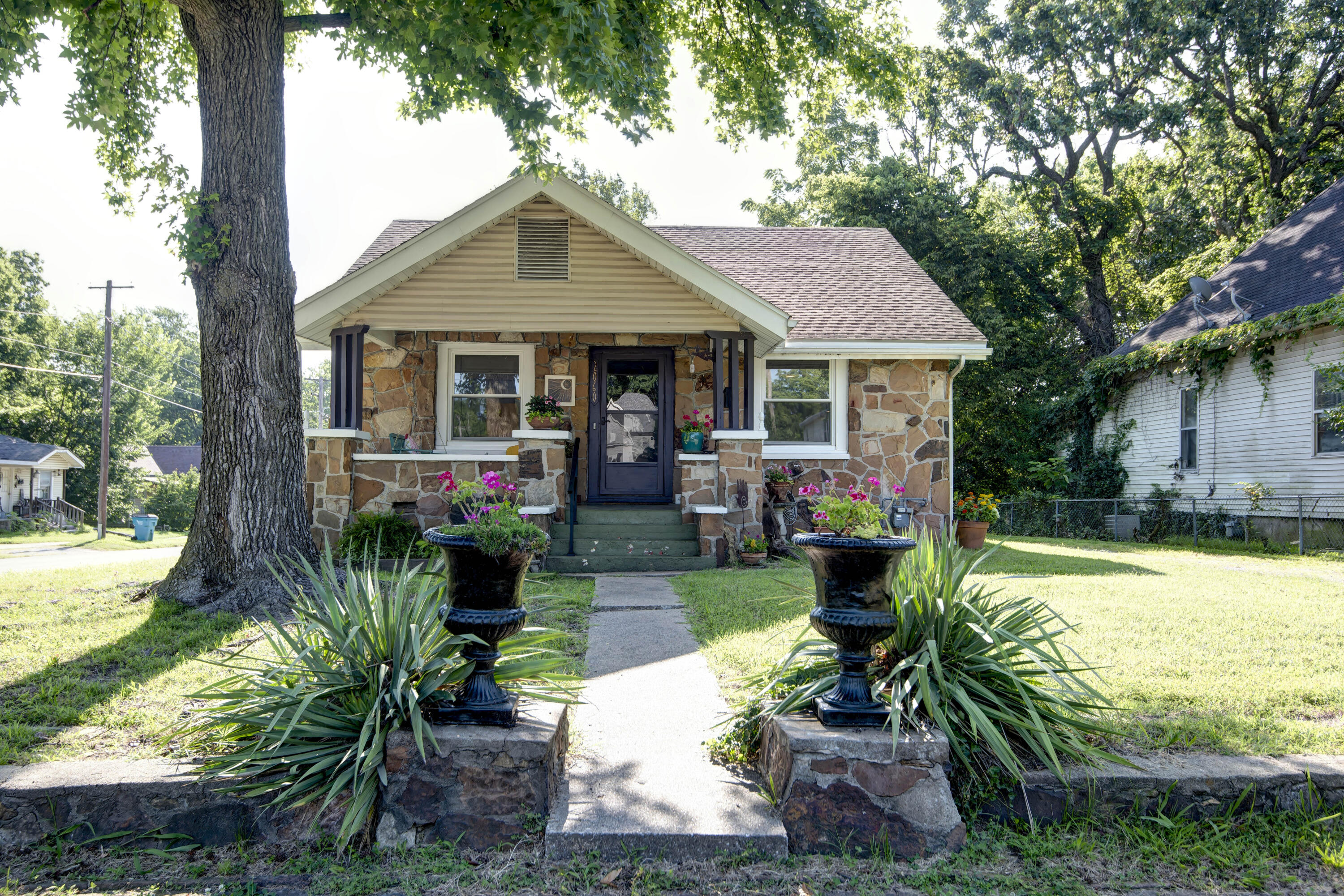 Photo of 2060 N Benton Avenue Springfield MO 65803