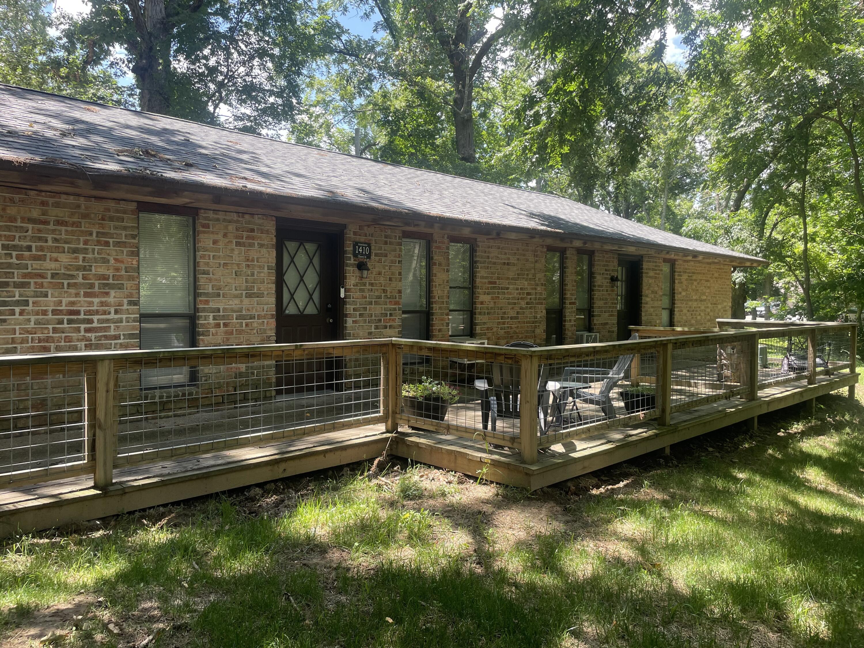 Photo of 1410/1412 Cherry Street Cassville MO 65625