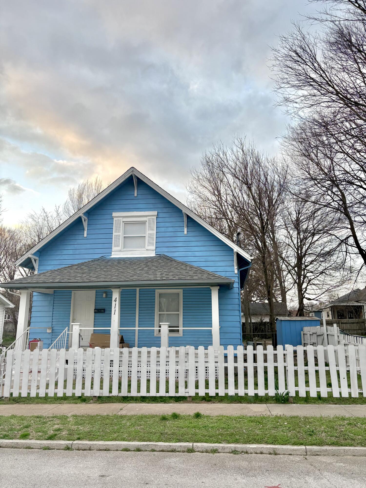 Photo of 411 W Page Street Springfield MO 65806
