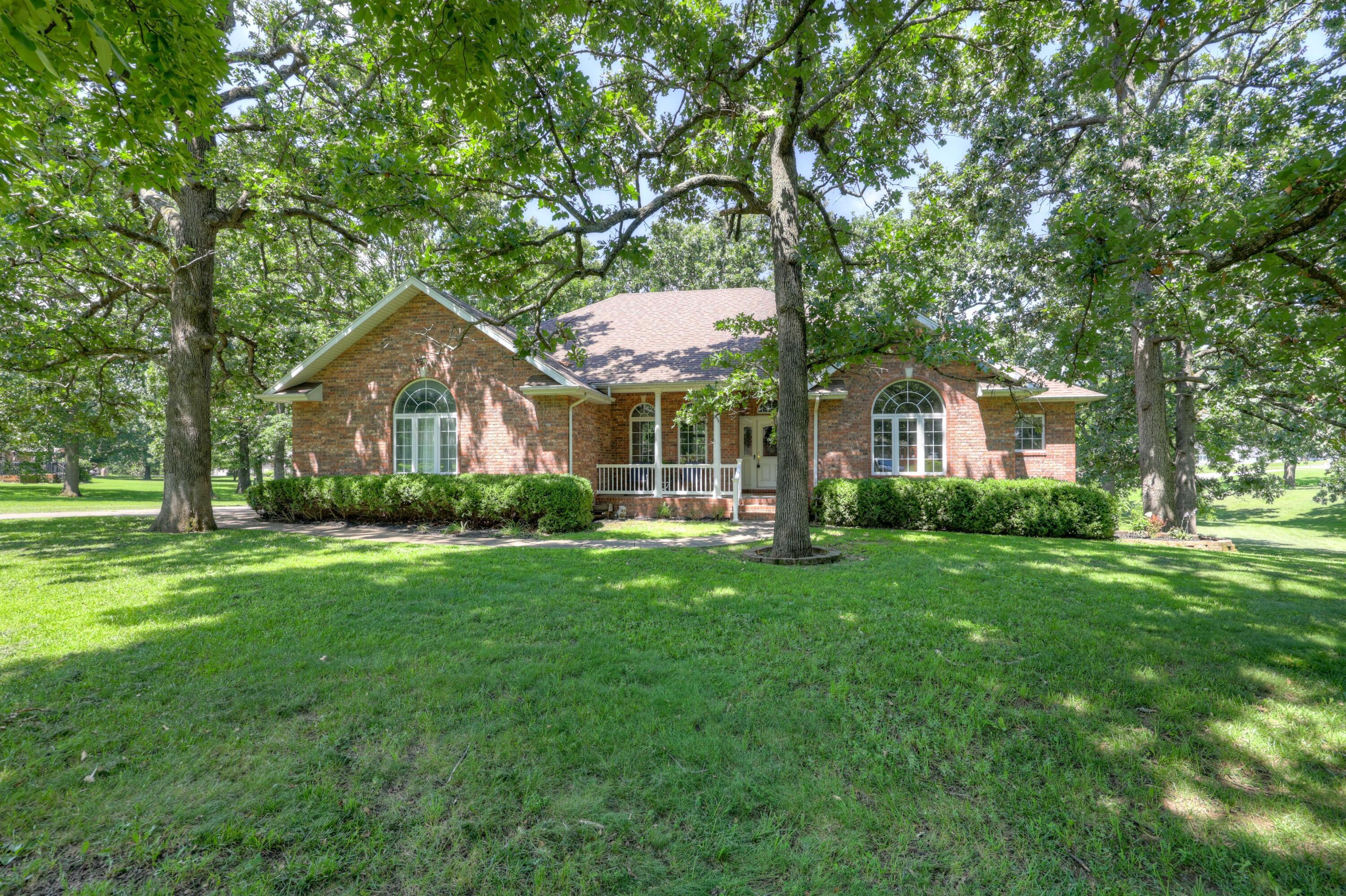Photo of 620 Parkwood Drive Mt Vernon MO 65712