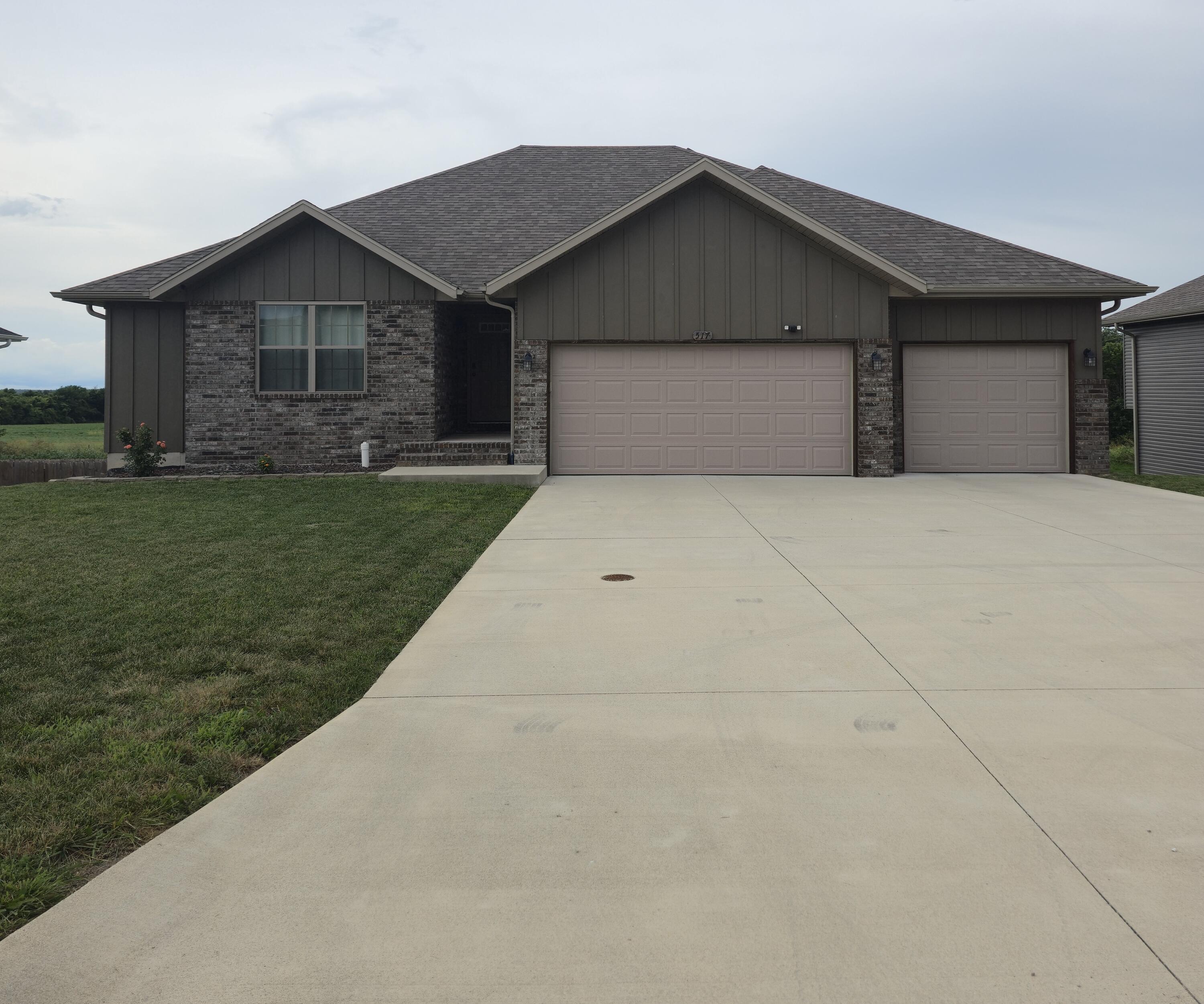 Photo of 517 N Stella Court Willard MO 65781