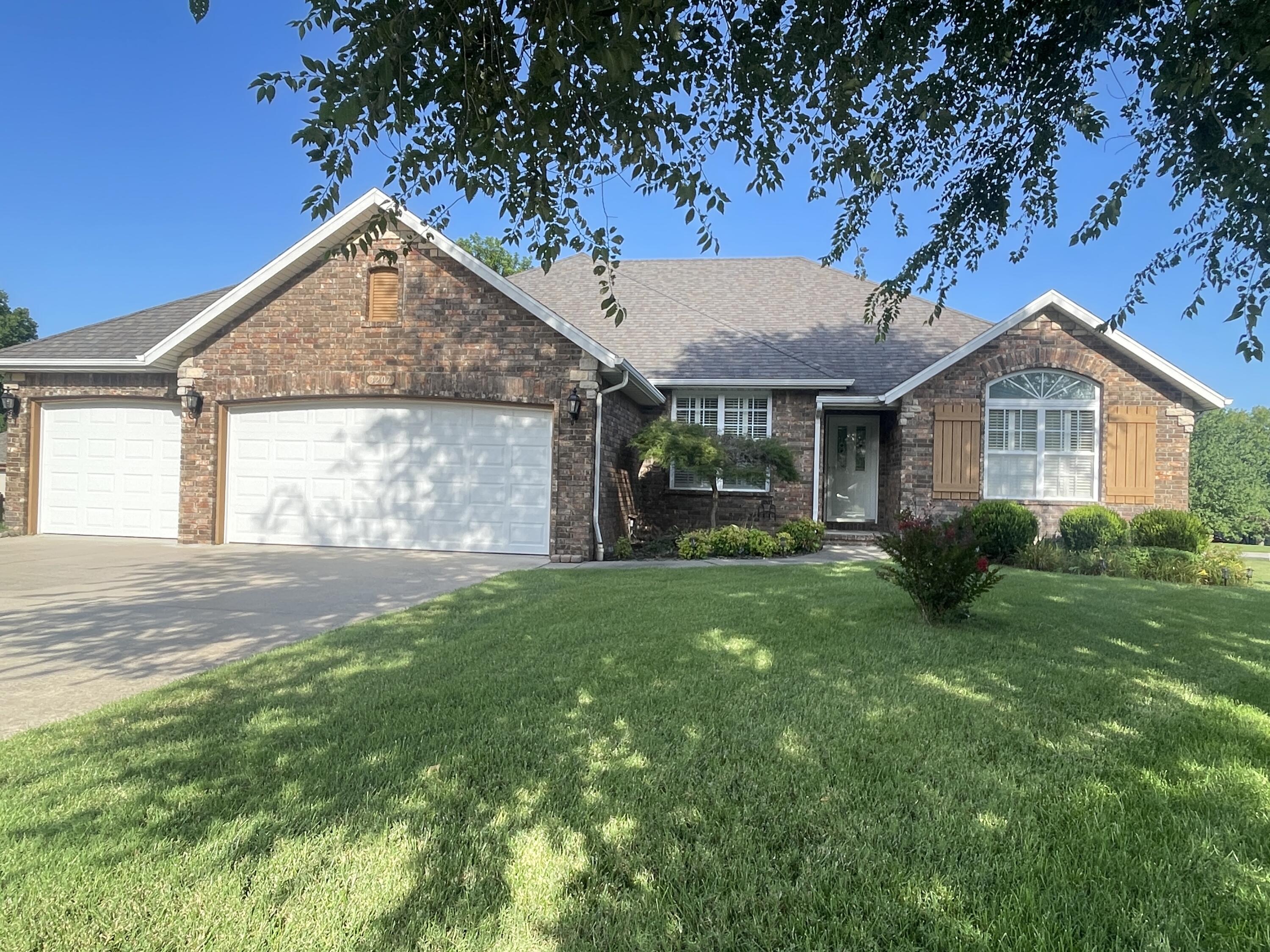 Photo of 3207 W Aussie Court Springfield MO 65810
