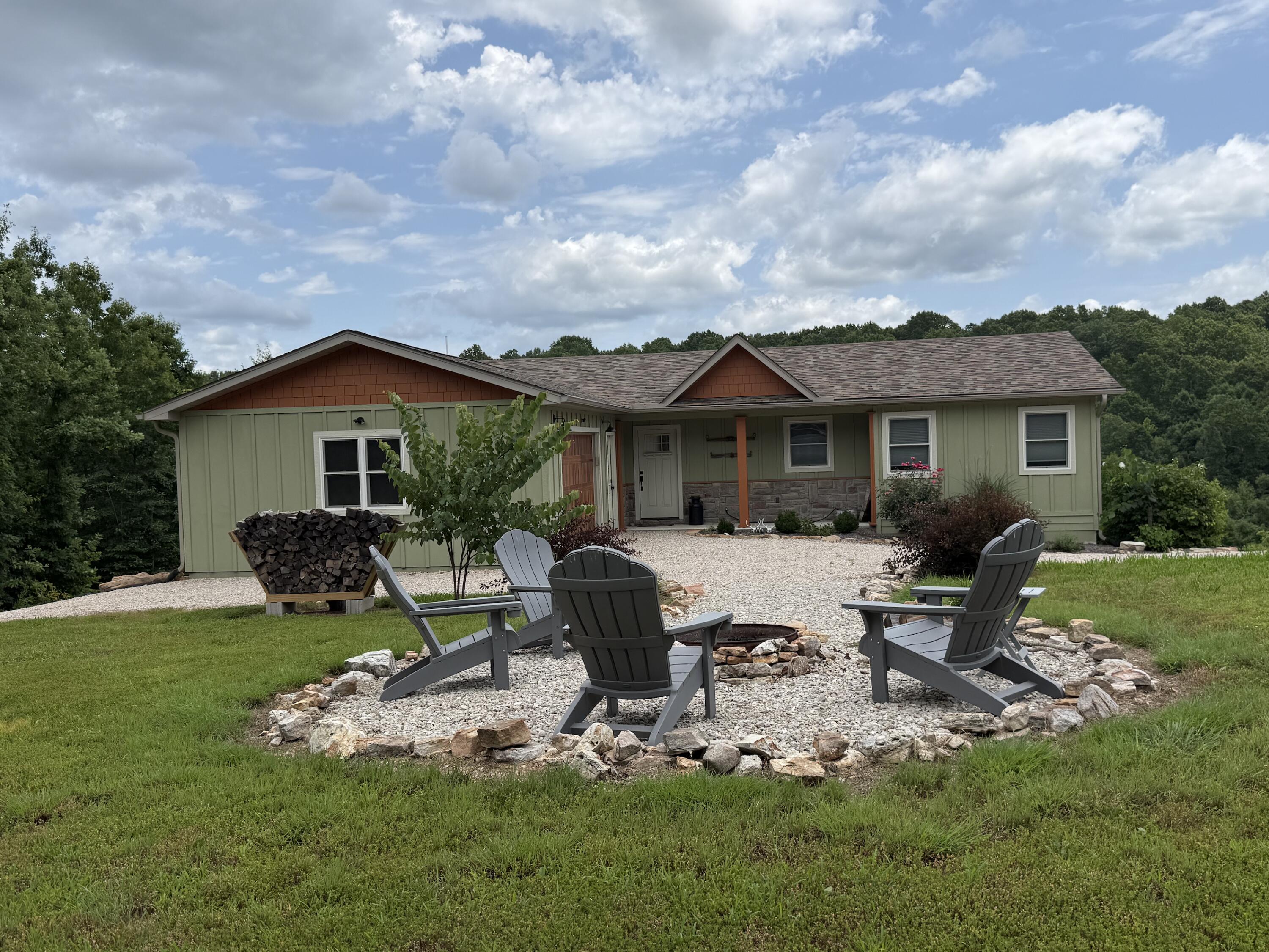 Photo of 15433 Missouri 106 Eminence MO 65466