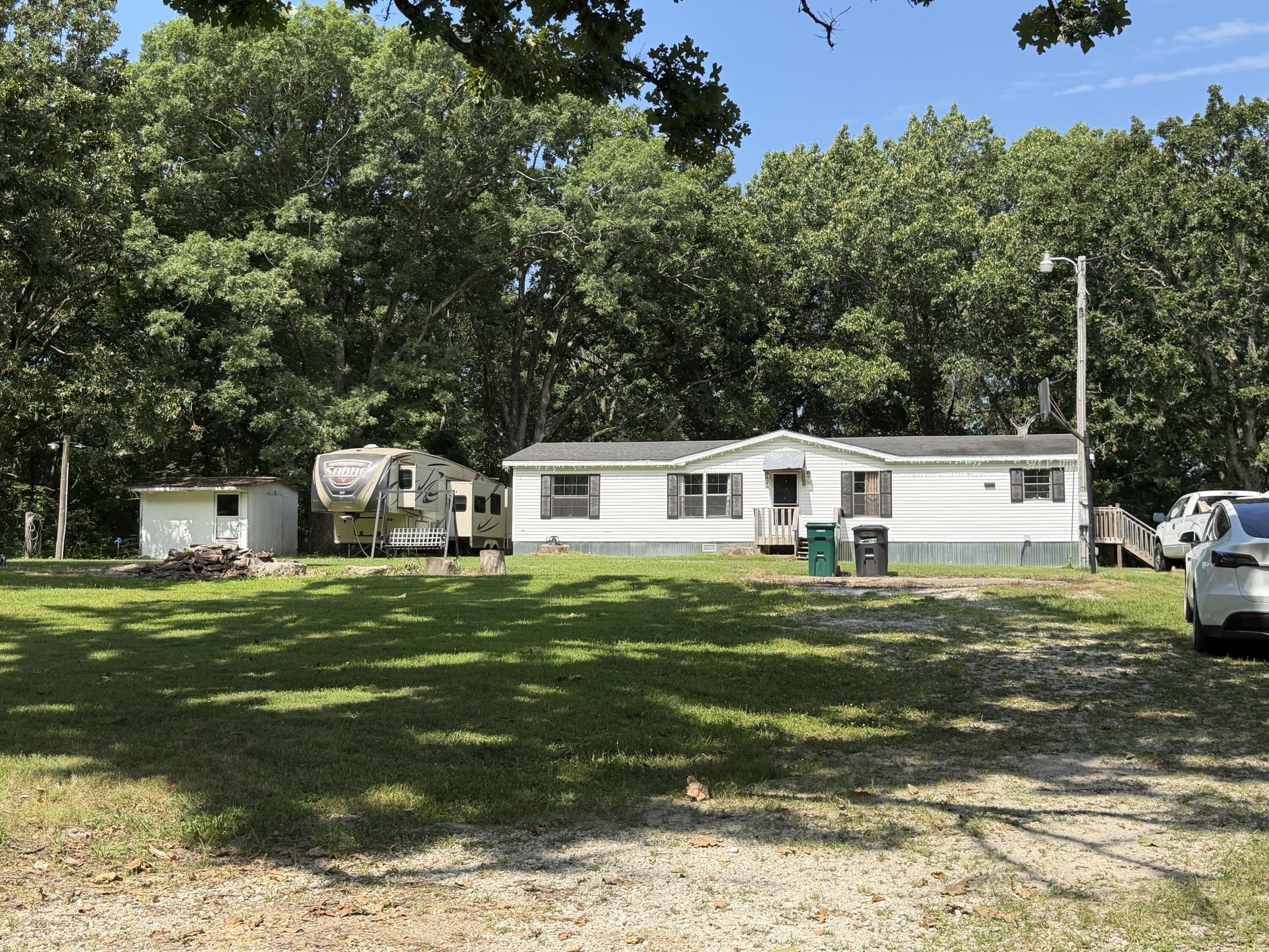 Photo of 207 Woodmist Road Galena MO 65656