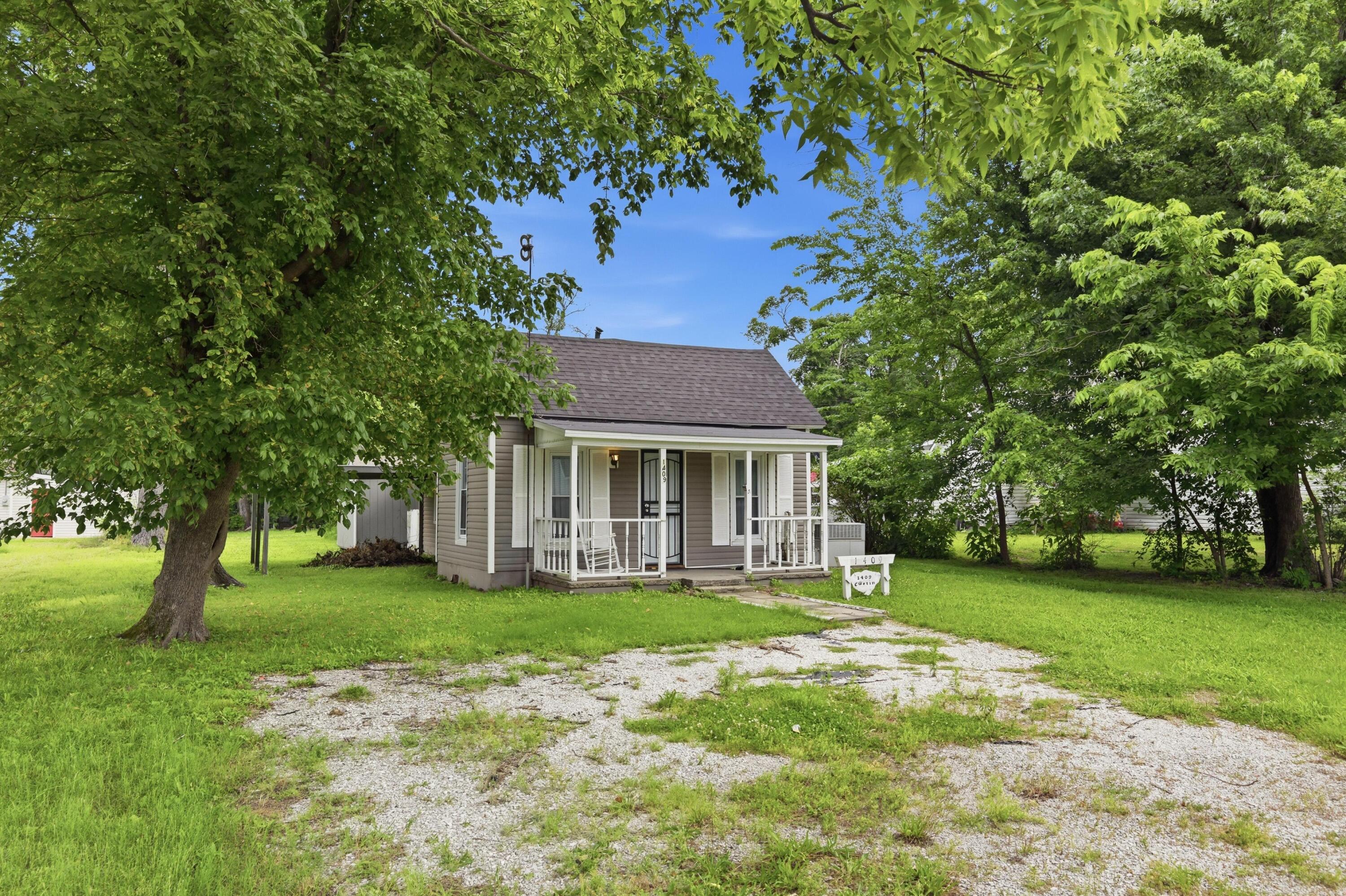 Photo of 1409 Curtin Avenue Seneca MO 64865