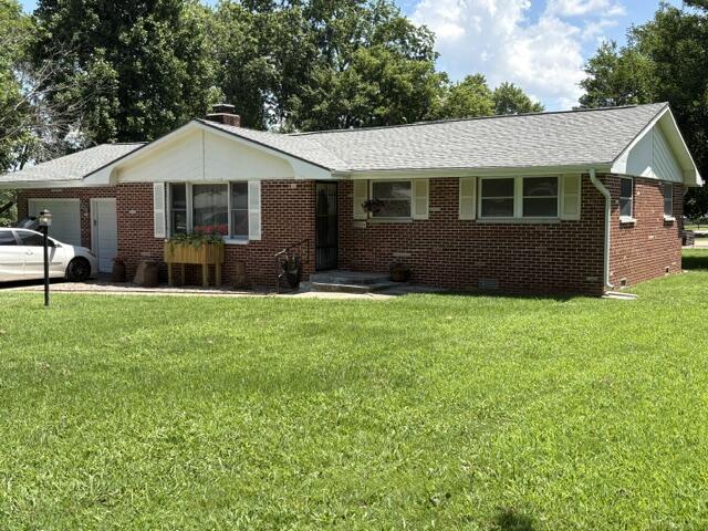 Photo of 1404 S Madison Avenue Aurora MO 65605