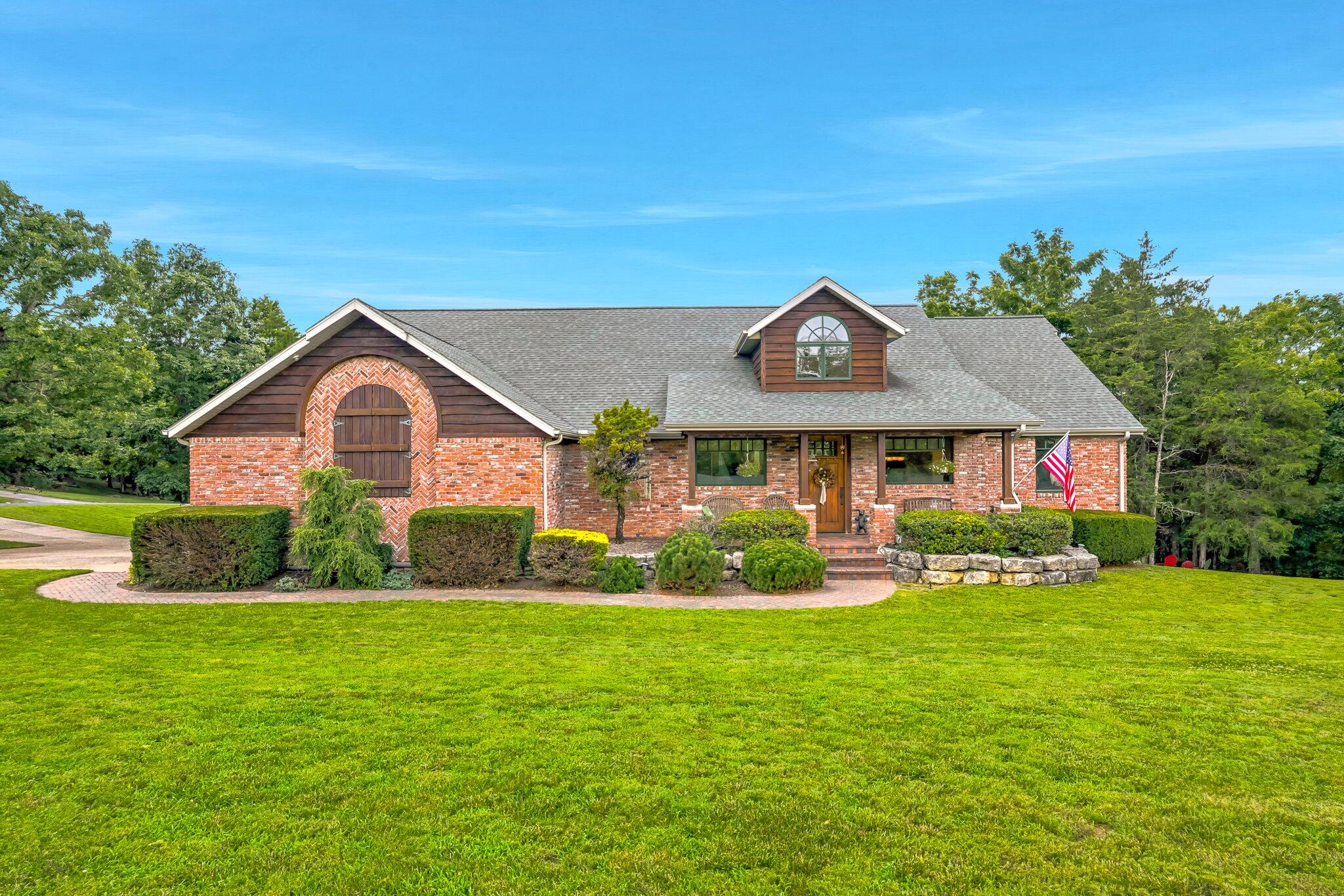 Photo of 148 Appaloosa Trail Saddlebrooke MO 65630