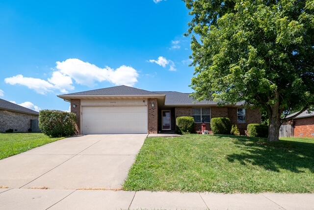 Photo of 2409 W Colton Avenue Ozark MO 65721