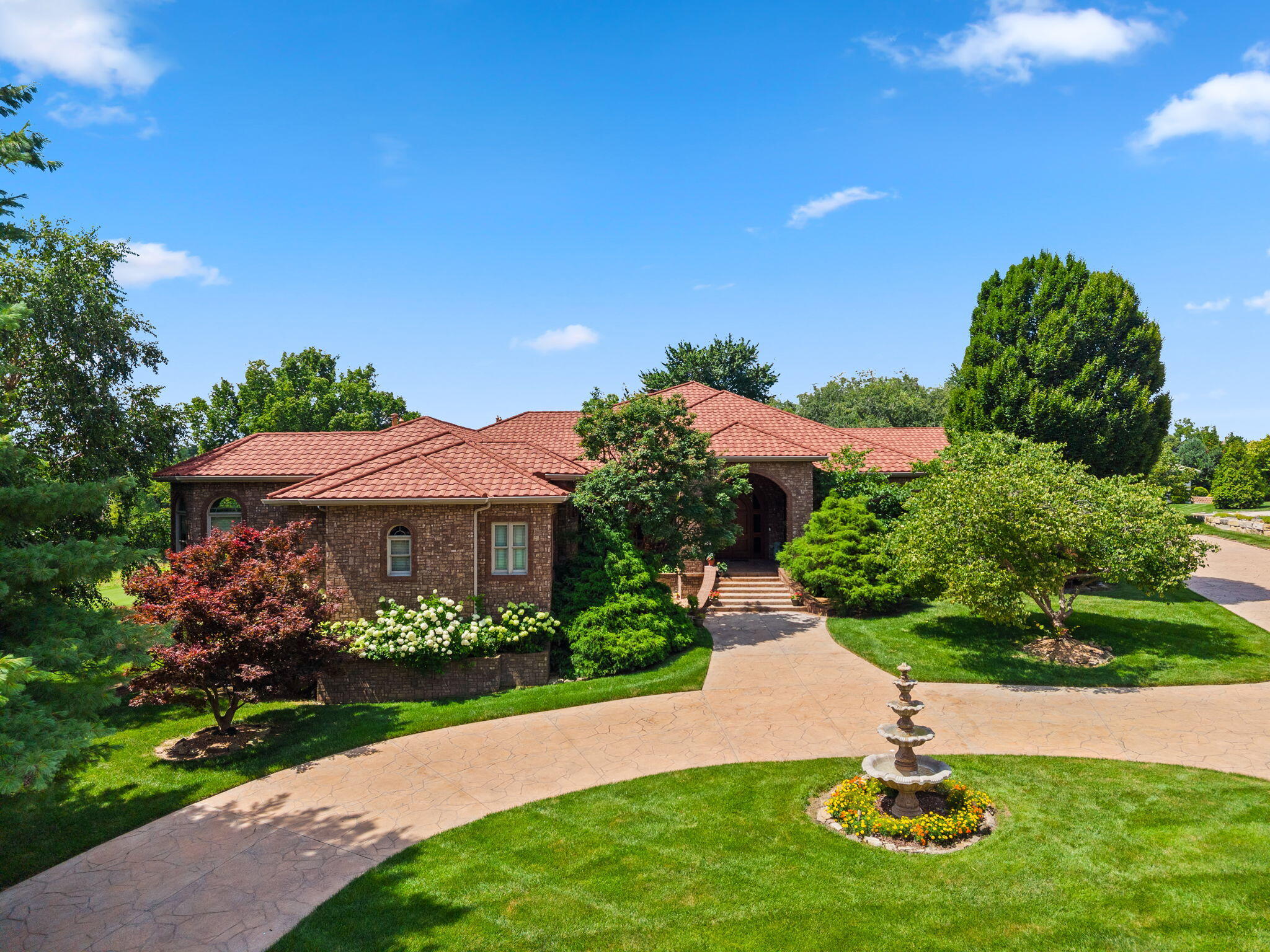 Photo of 3936 E Glen Abbey Drive Springfield MO 65809