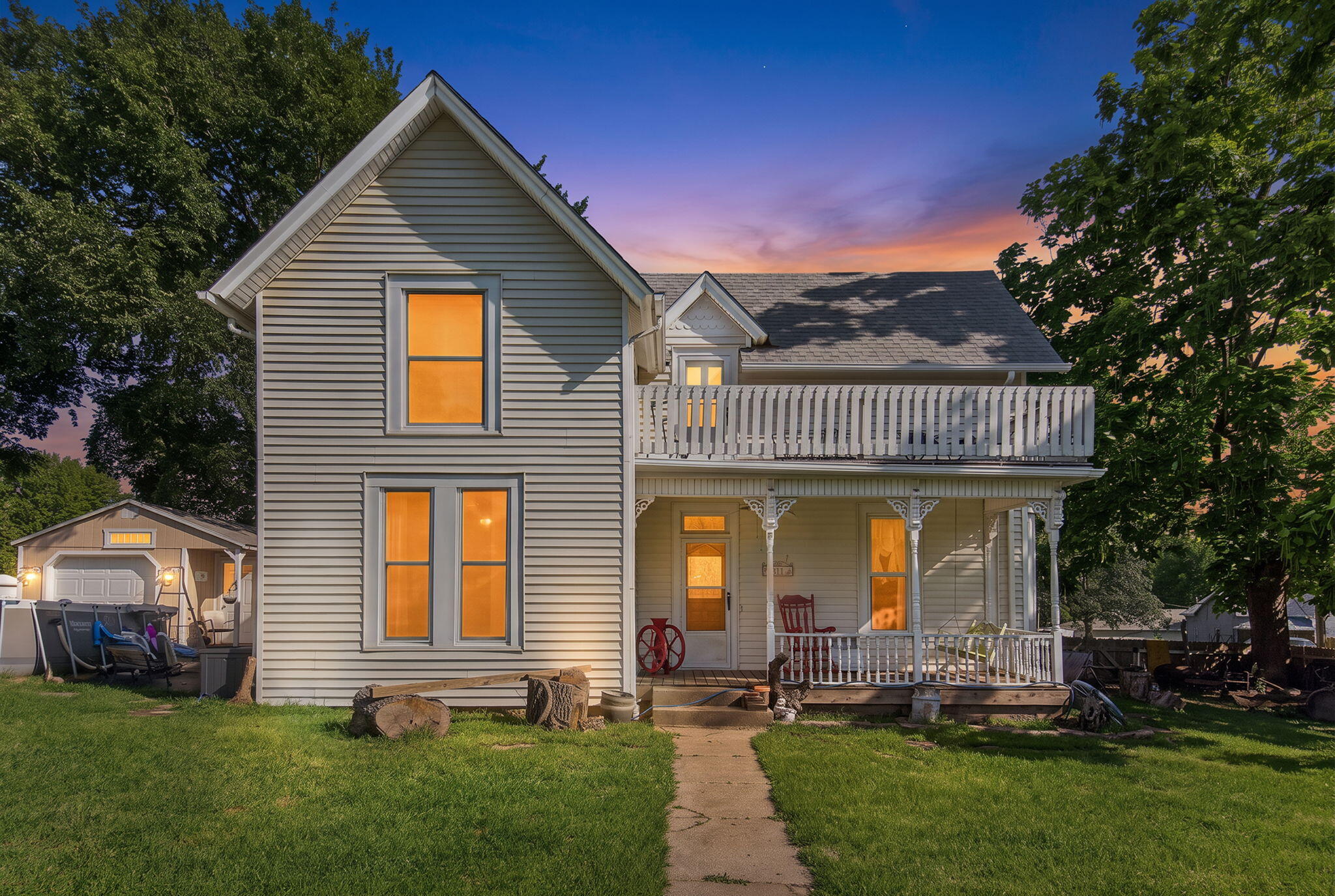 Photo of 311 E Locust Street Bolivar MO 65613