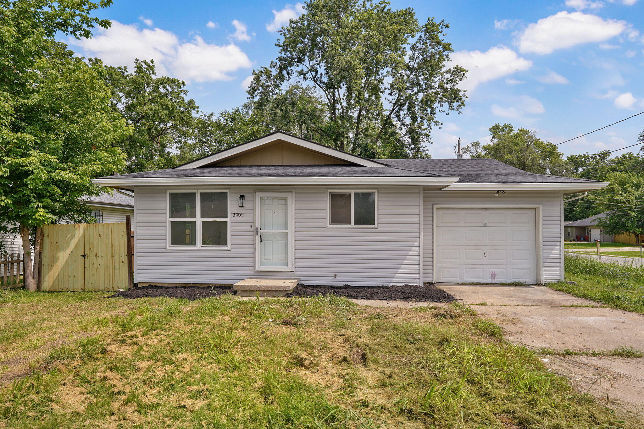 Photo of 3005 W Pacific Street Springfield MO 65802