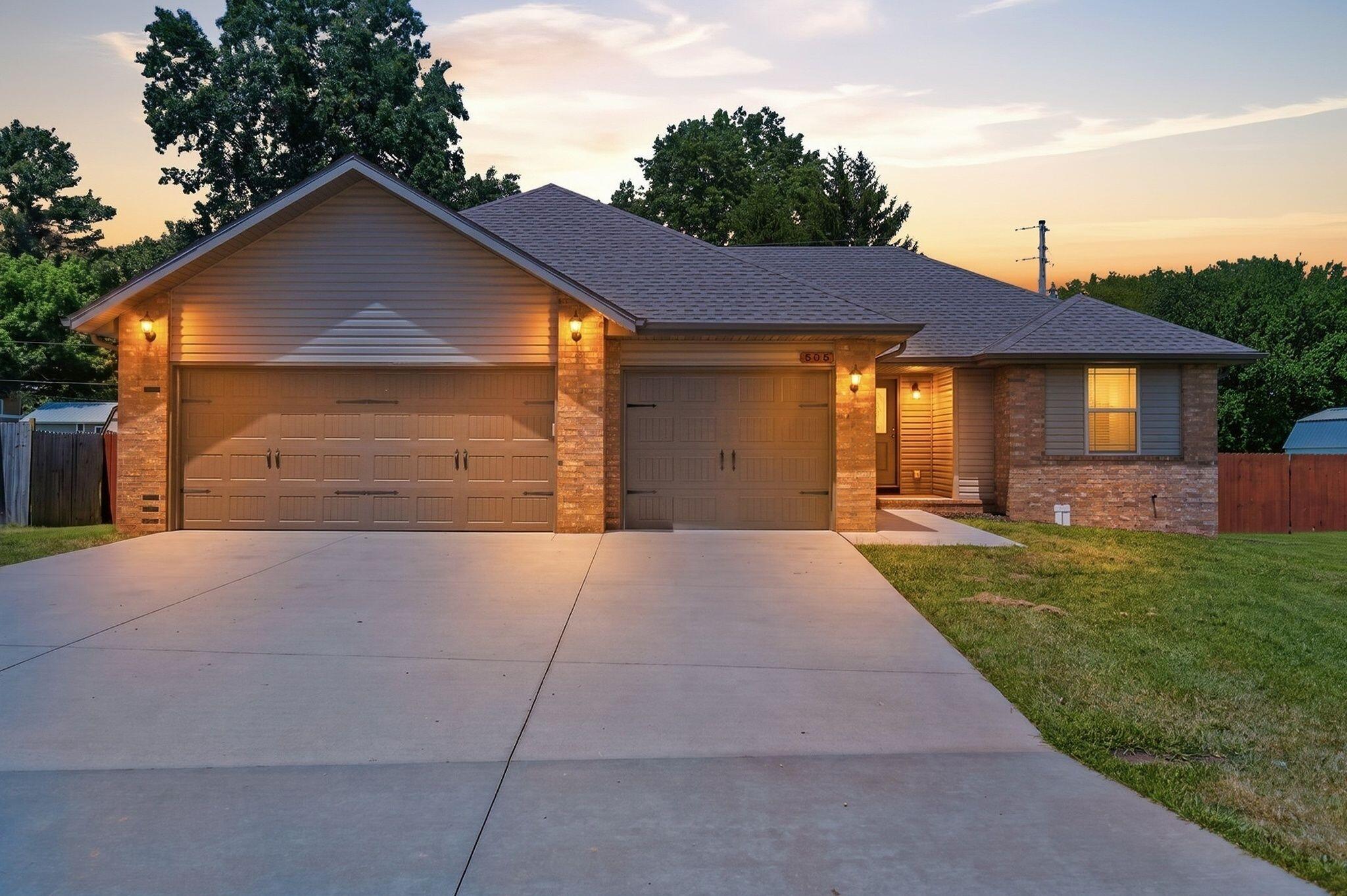 Photo of 505 S Forest Lane Republic MO 65738