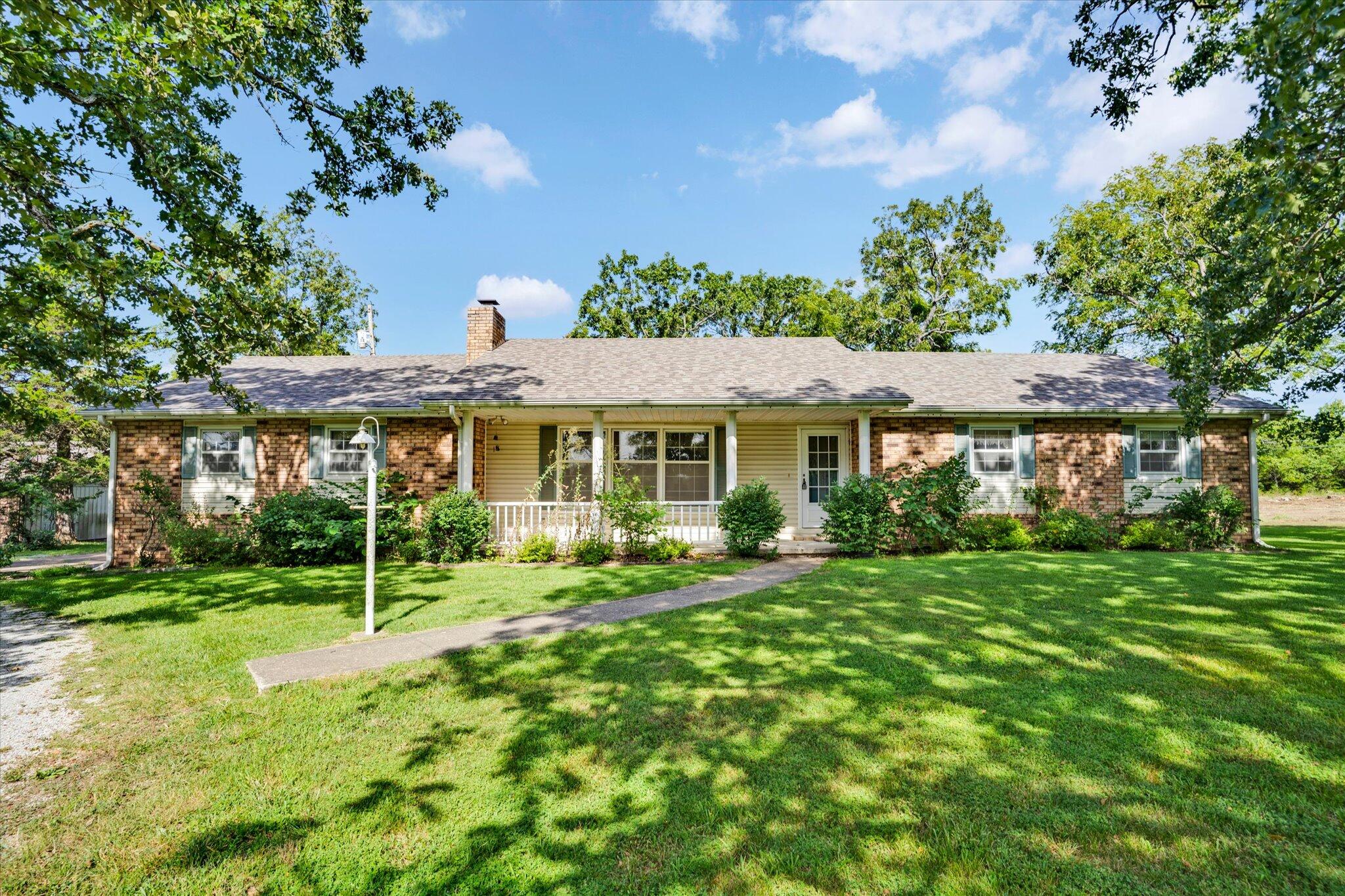 Photo of 21845 County Road 190 Wheatland MO 65779