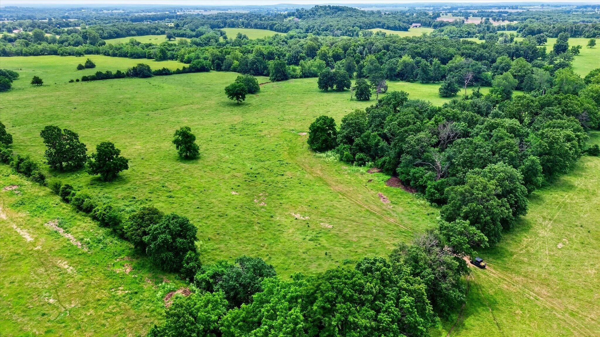 Photo of 005 E Mount Gilead Road Bolivar MO 65613