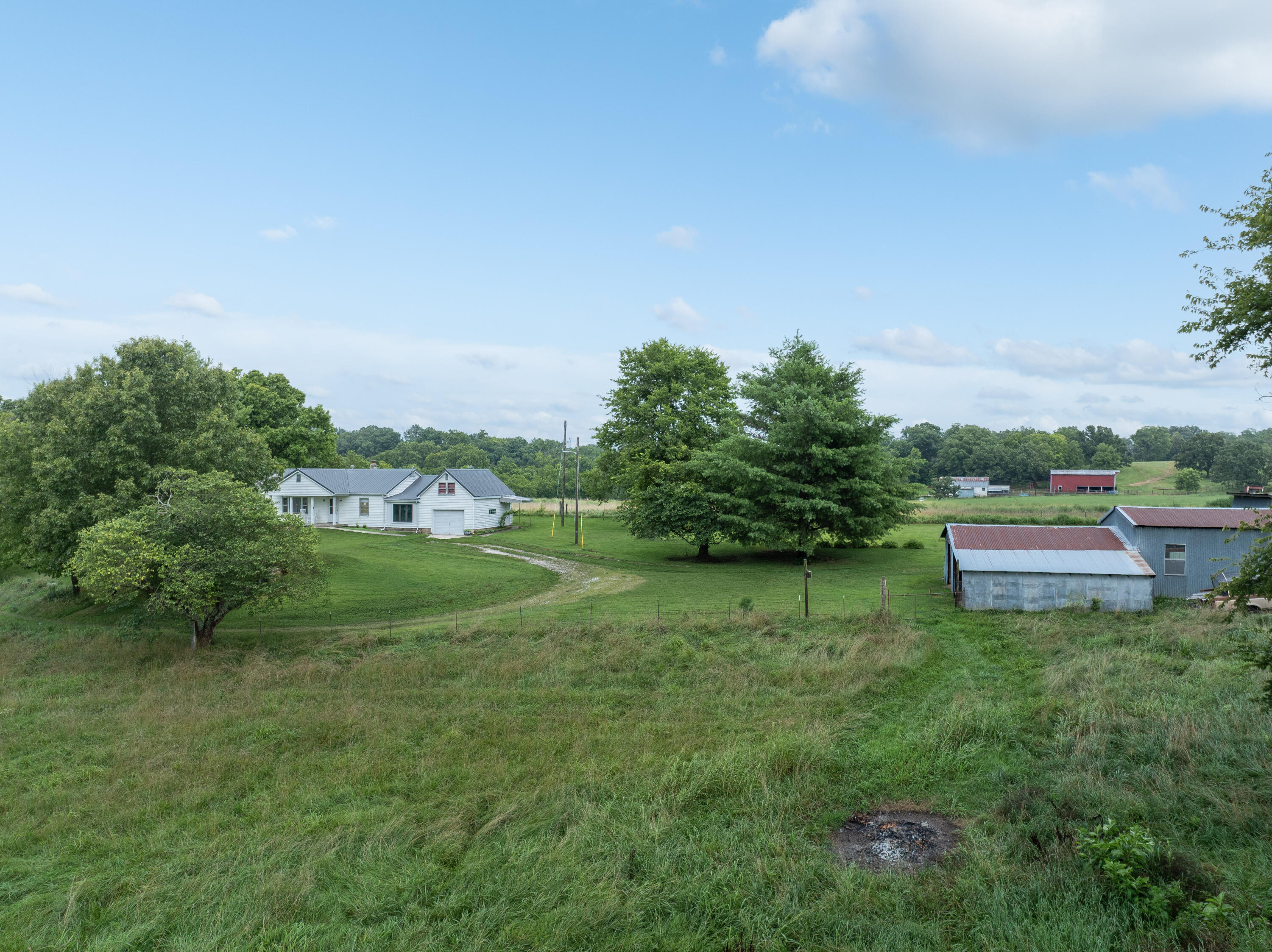 Photo of 1944 Smyrna Road Ozark MO 65721