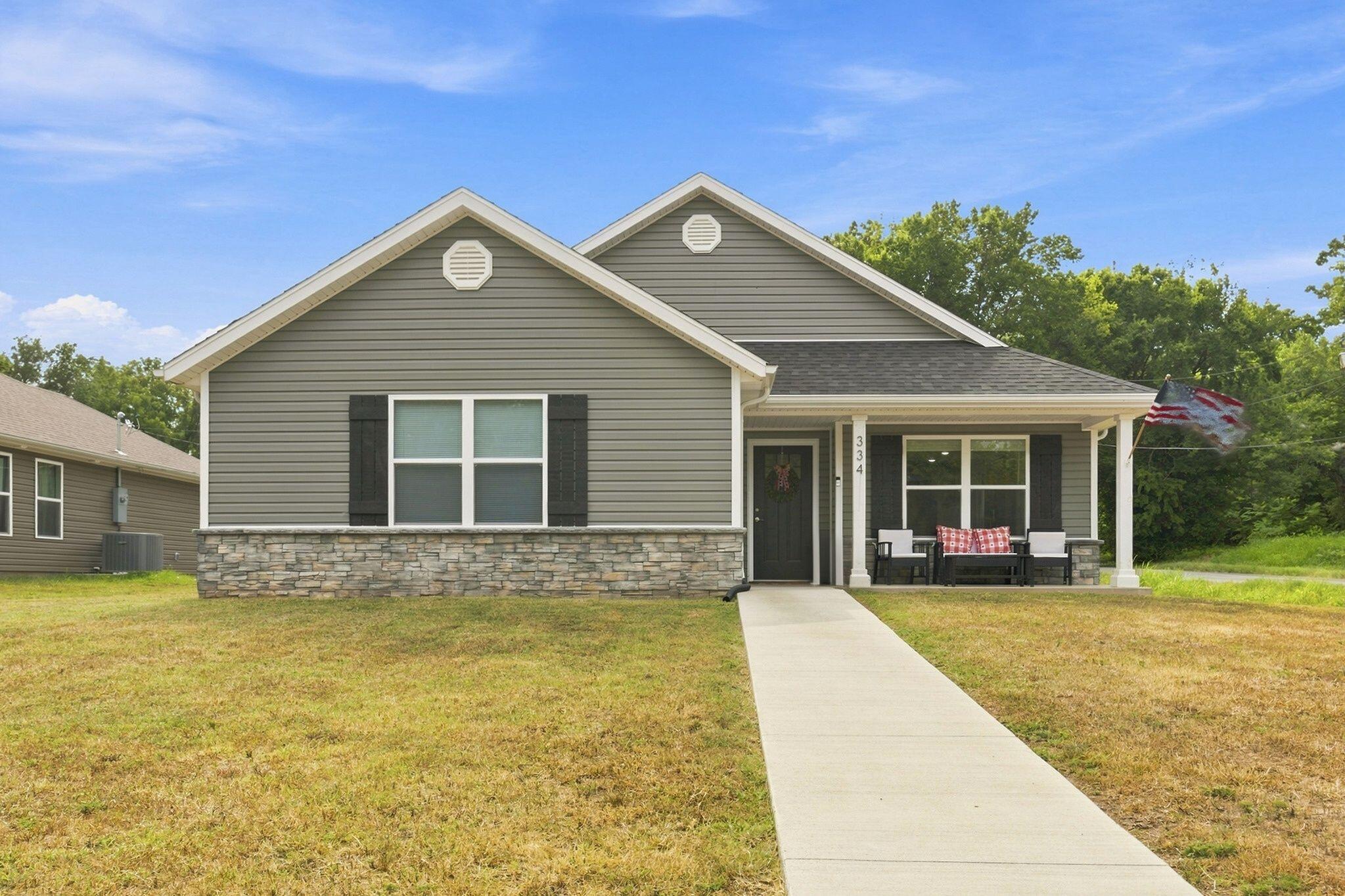 Photo of 334 N Walnut Avenue Joplin MO 64801