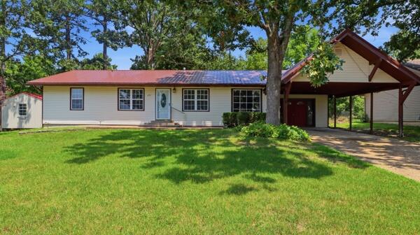 Photo of 651 Plainview Drive Houston MO 65483
