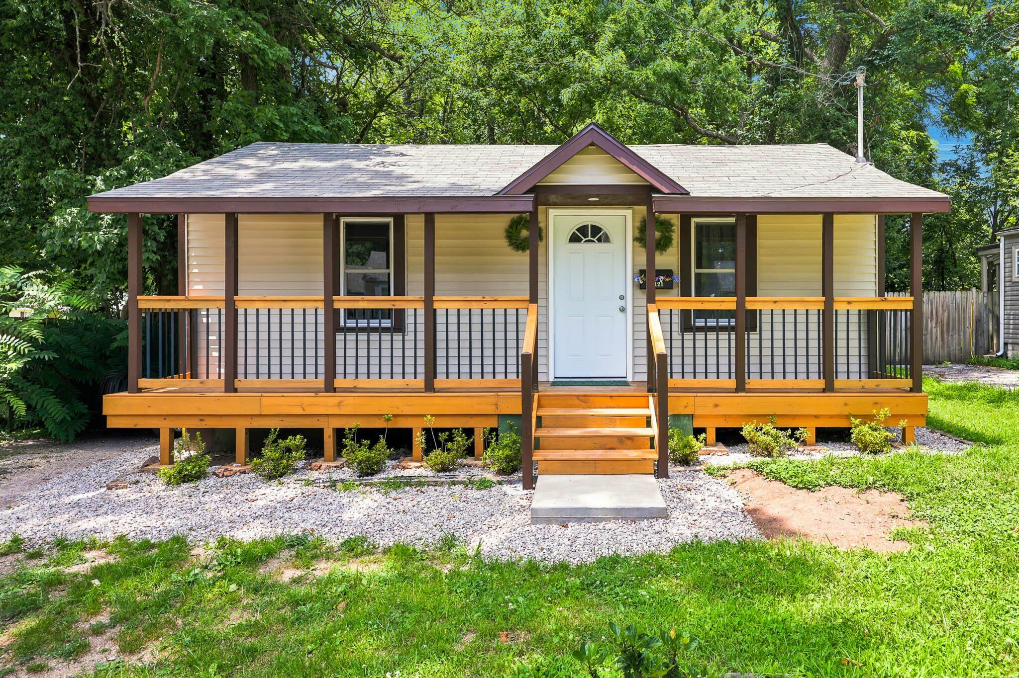 Photo of 1121 S Fort Avenue Springfield MO 65807