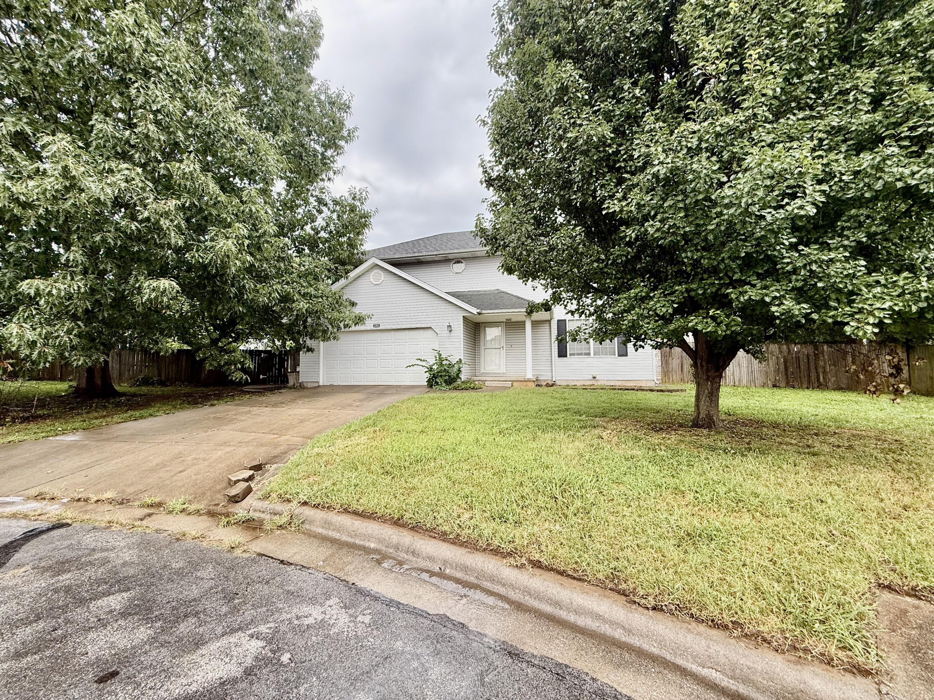 Photo of 2955 W Knob Hill Street Springfield MO 65810