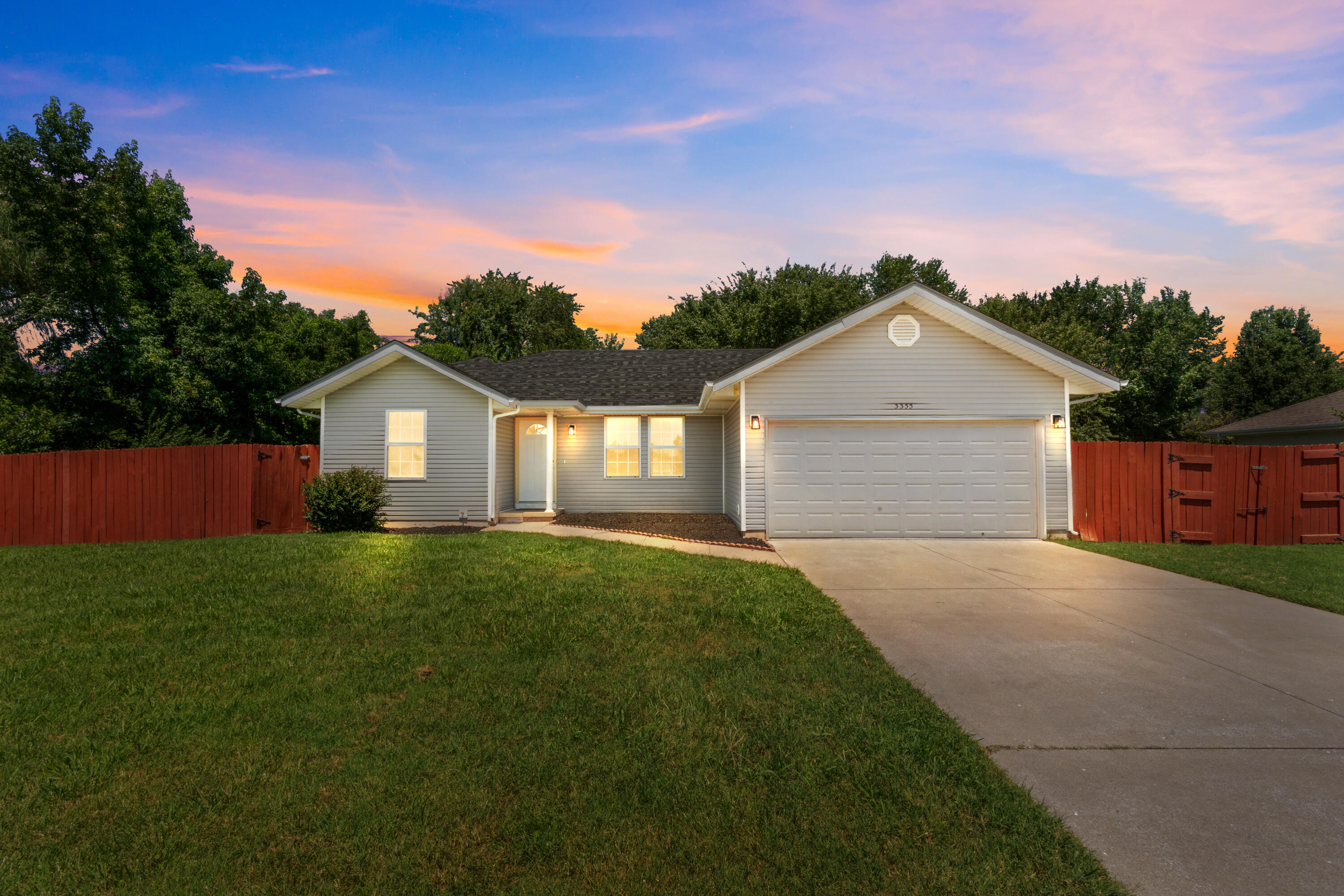 Photo of 3355 W Nichols Street Springfield MO 65803