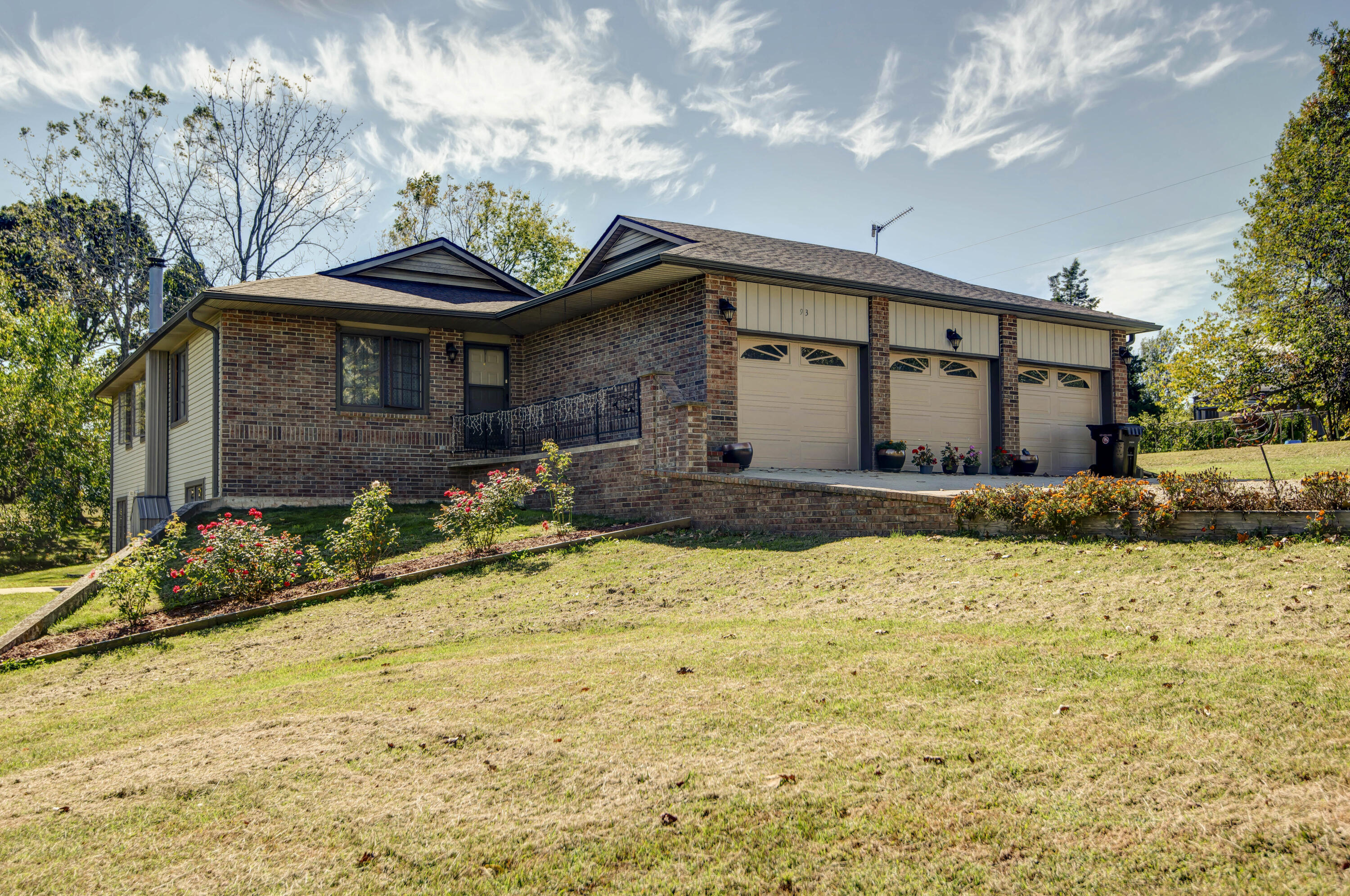 Photo of 93 Meadow Hill Lane Rogersville MO 65742