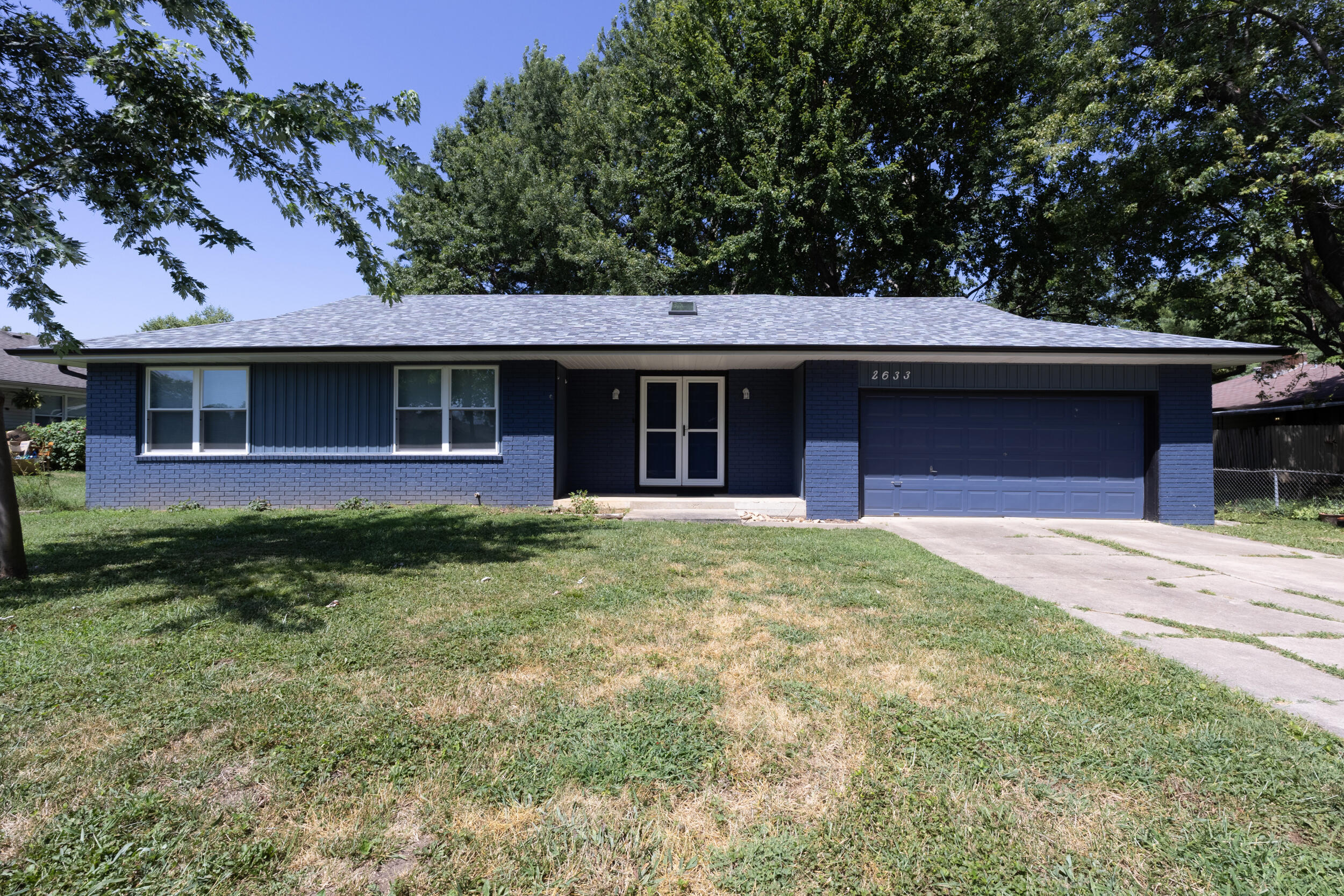 Photo of 2633 S Weaver Avenue Springfield MO 65807