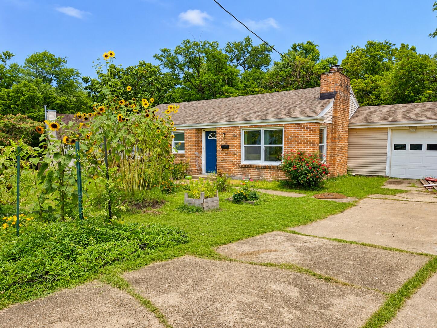 Photo of 111 E Austin Street Bolivar MO 65613