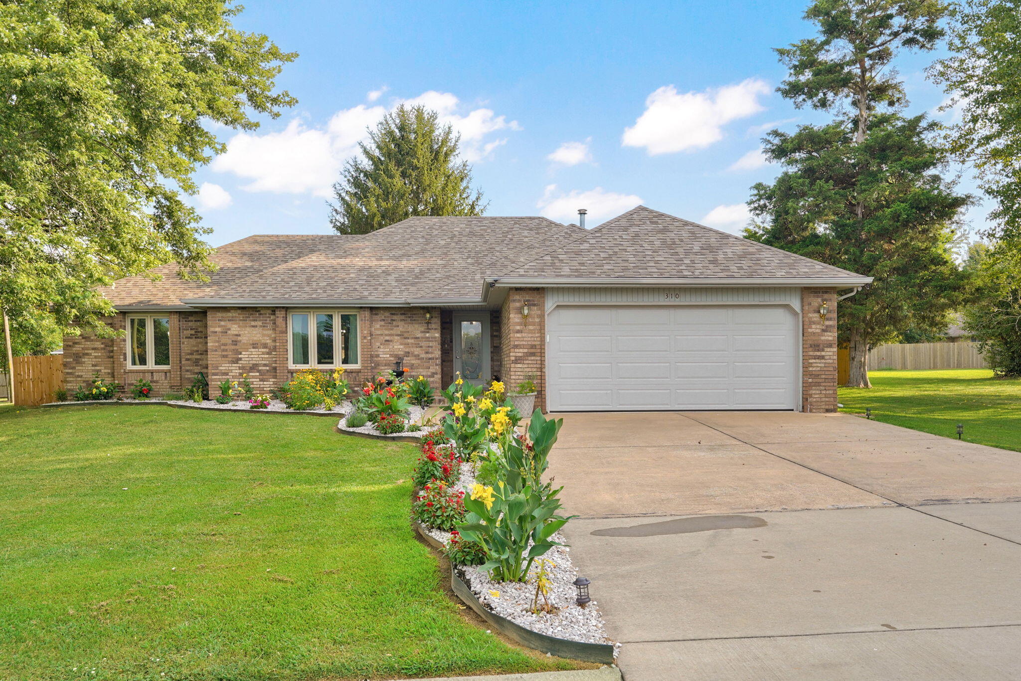 Photo of 310 Grant Street Clever MO 65631