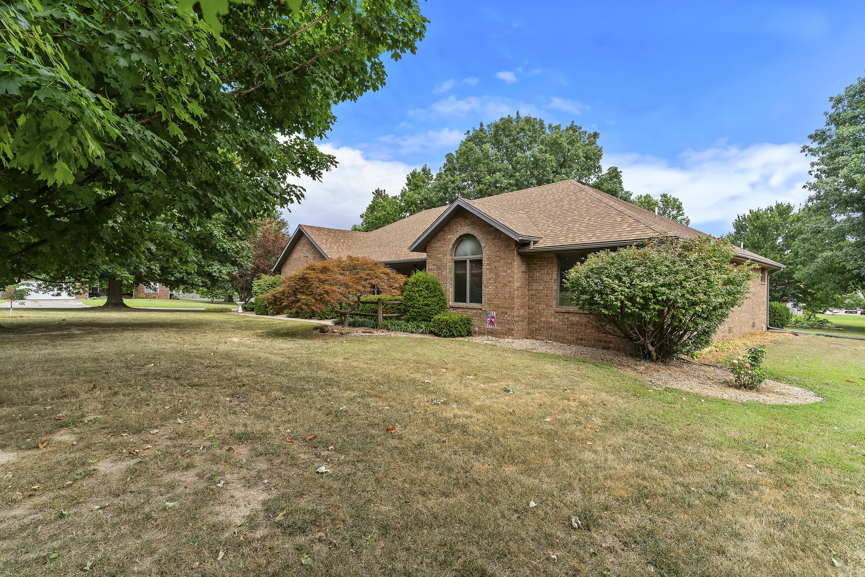 Photo of 1965 West Cardinal Lane Aurora MO 65605