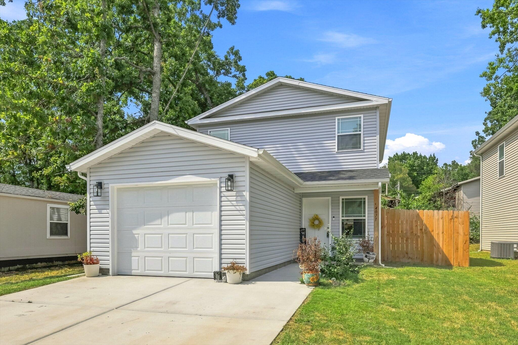 Photo of 4071 White Oak Road Merriam Woods MO 65740
