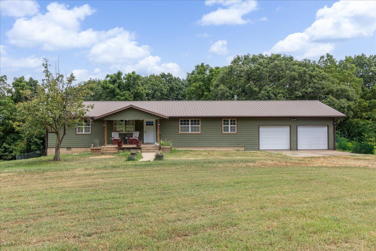 Photo of 26480 Farm Road 1000 Washburn MO 65772
