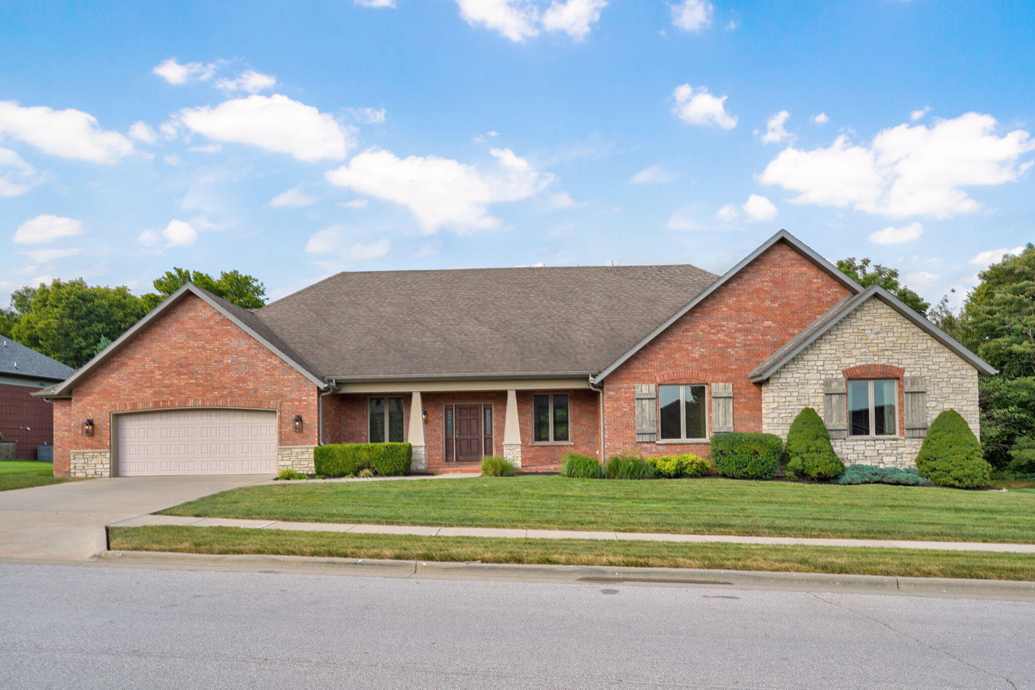 Photo of 2816 S Ranch Drive Springfield MO 65809